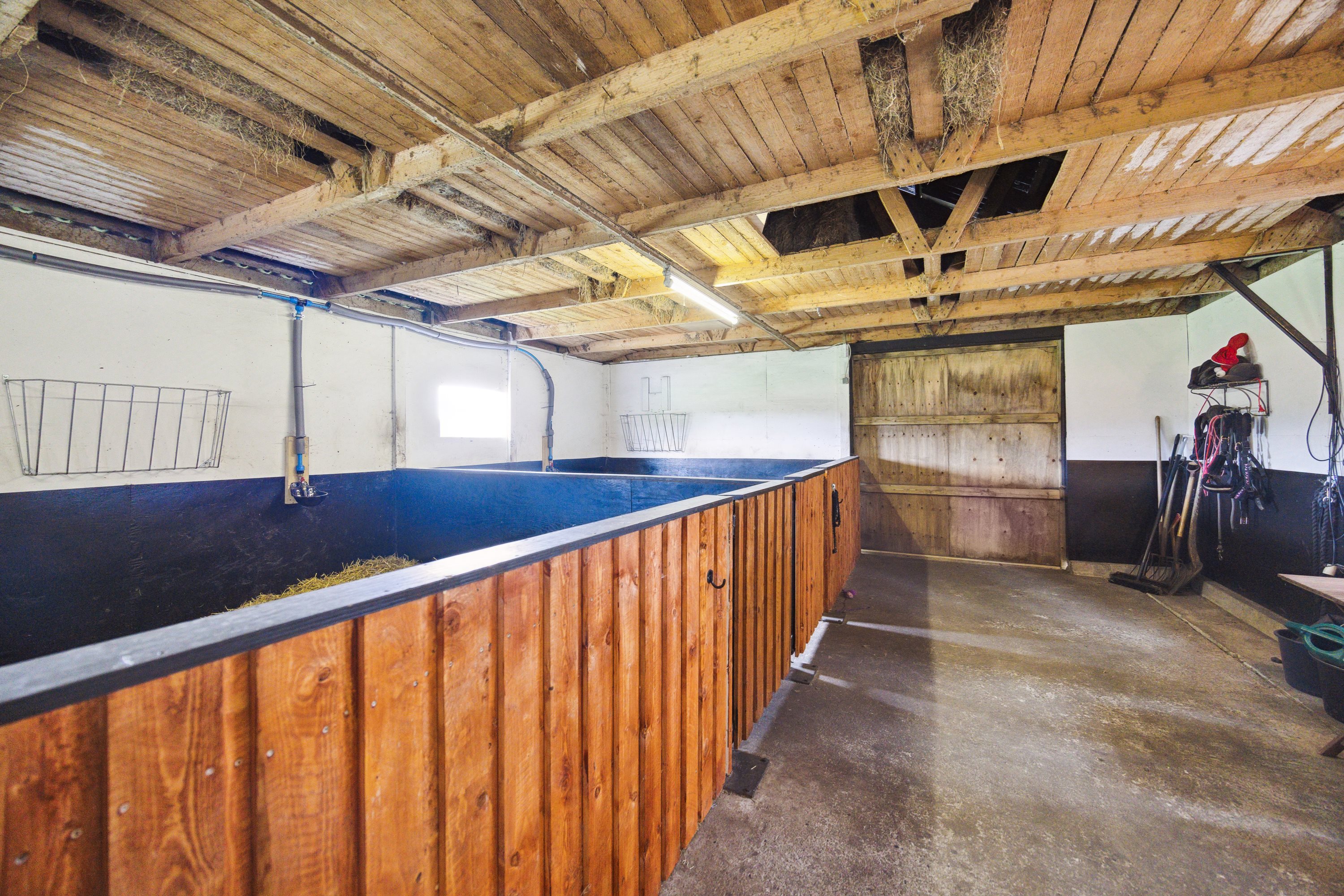 Fremhævet stald billede i fuldskærmstilstand. Billede af Tranekærvej 91, Kaas, 9490 Pandrup