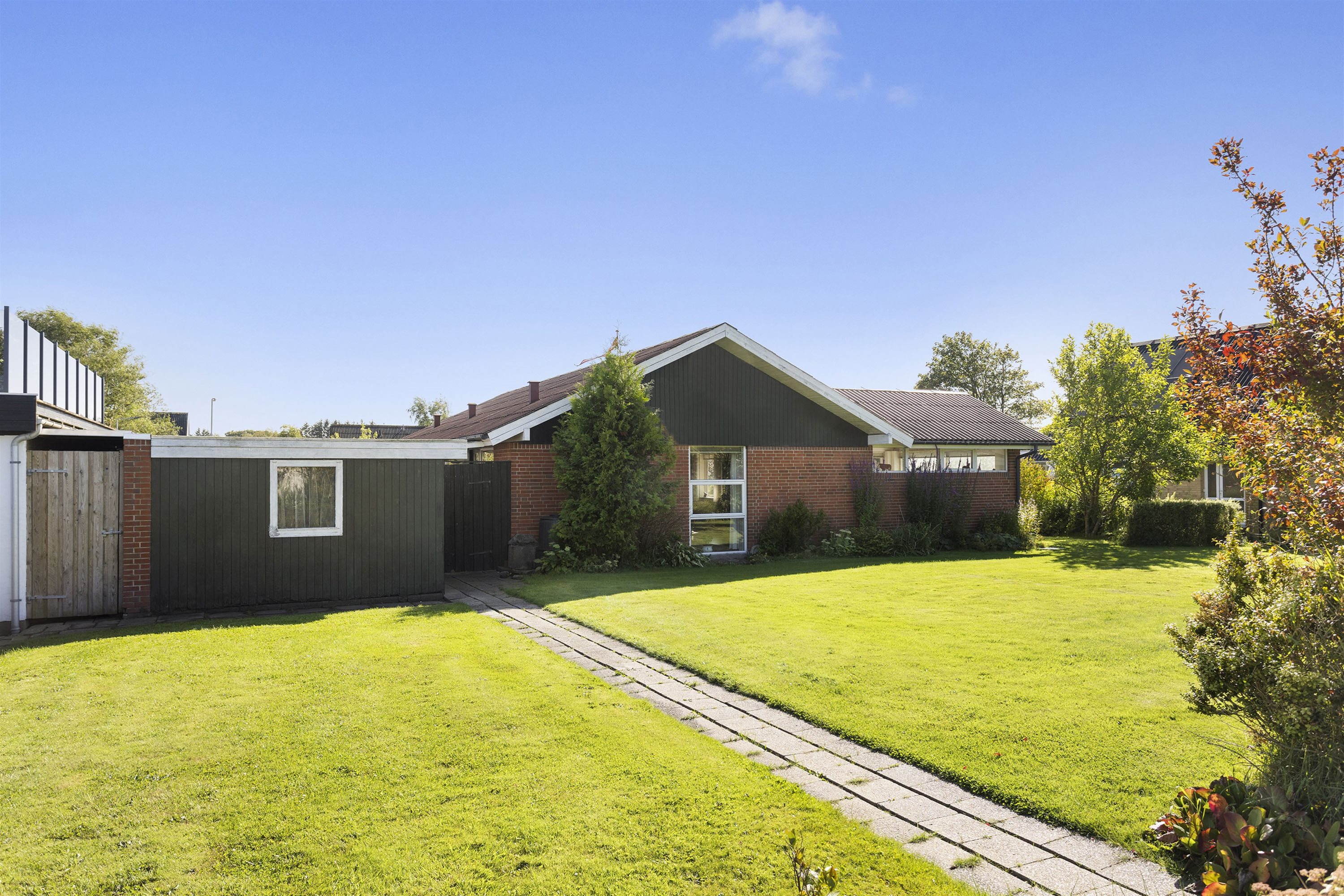 Fremhævet ejendommen billede i fuldskærmstilstand. Billede af Højlundsvej 42, 9750 Østervrå