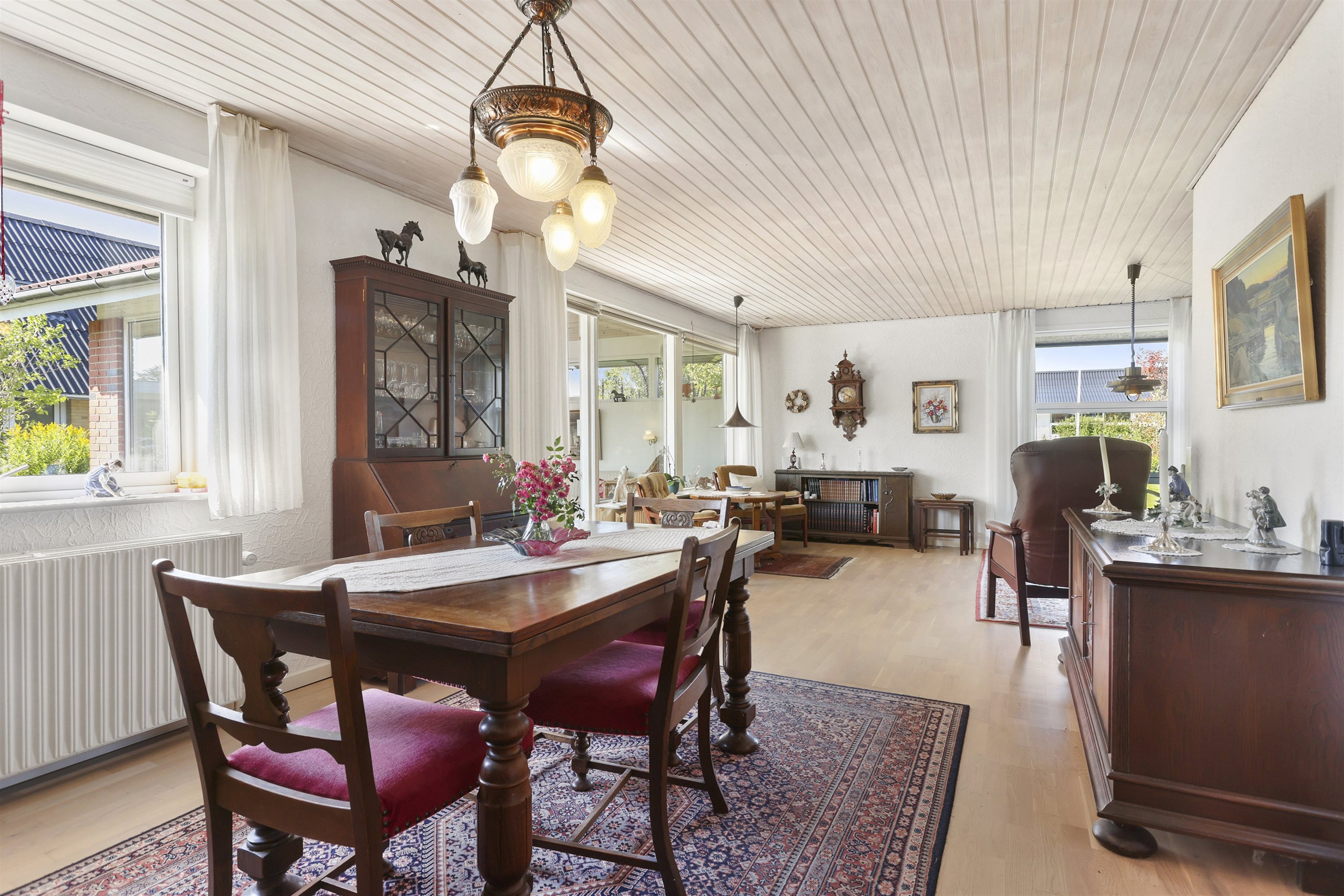 Fremhævet spisestue billede i fuldskærmstilstand. Billede af Højlundsvej 42, 9750 Østervrå