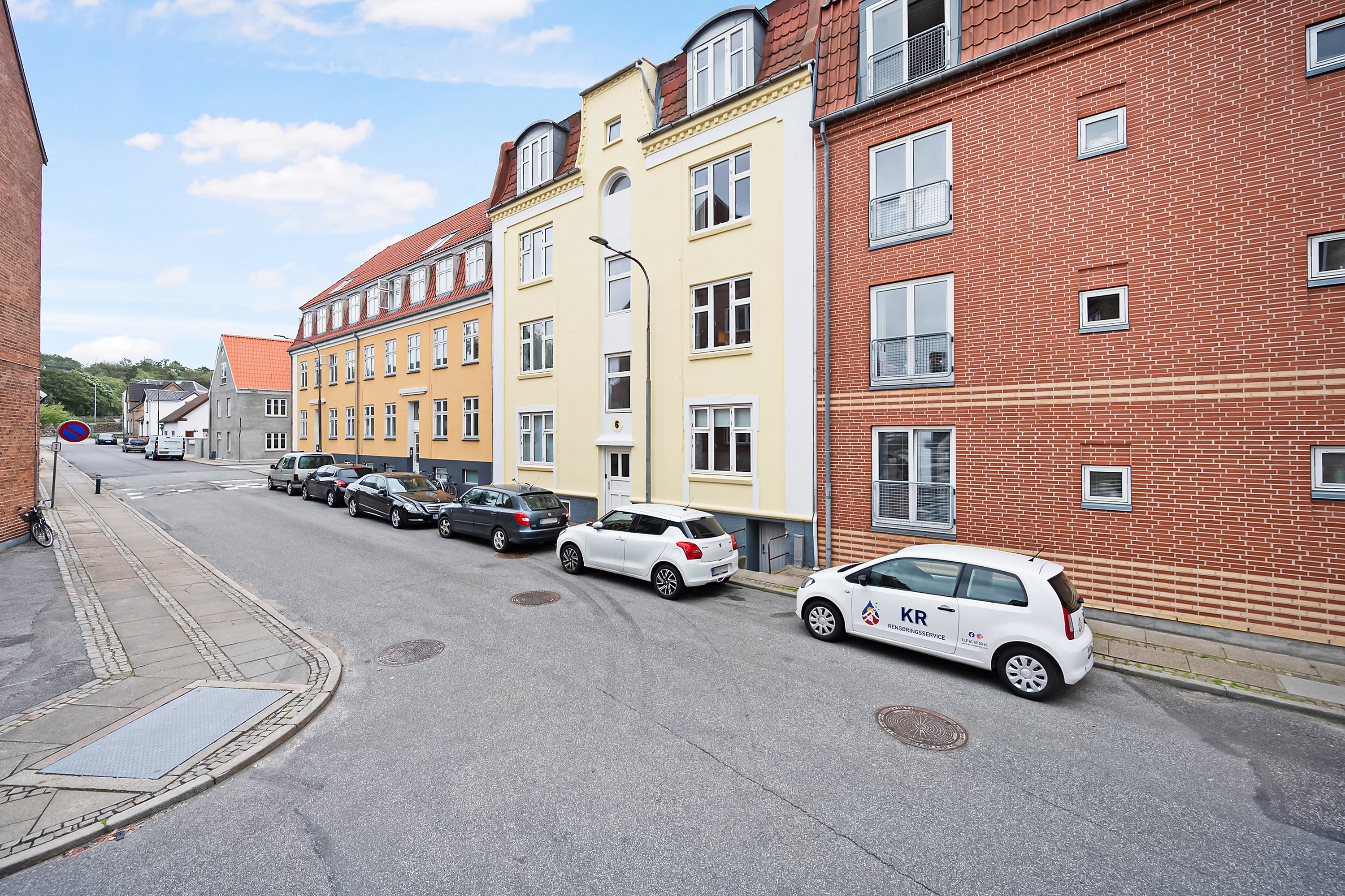 Fremhævet  billede i fuldskærmstilstand. Billede af Carit Etlars Gade 6, 2. th., Vejgaard, 9000 Aalborg