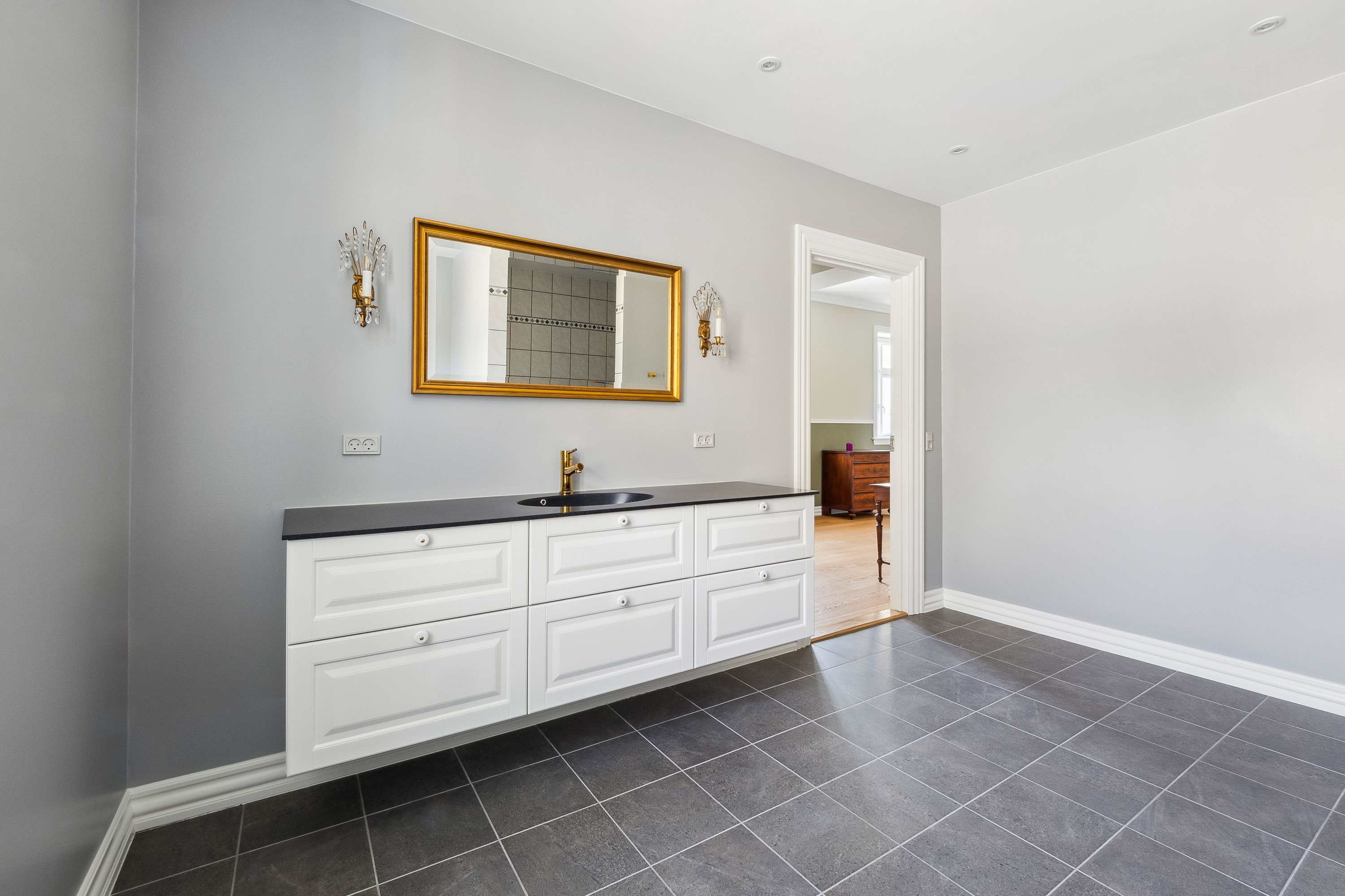 Fremhævet badeværelse billede i fuldskærmstilstand. Billede af Østergade 58, 7900 Nykøbing M