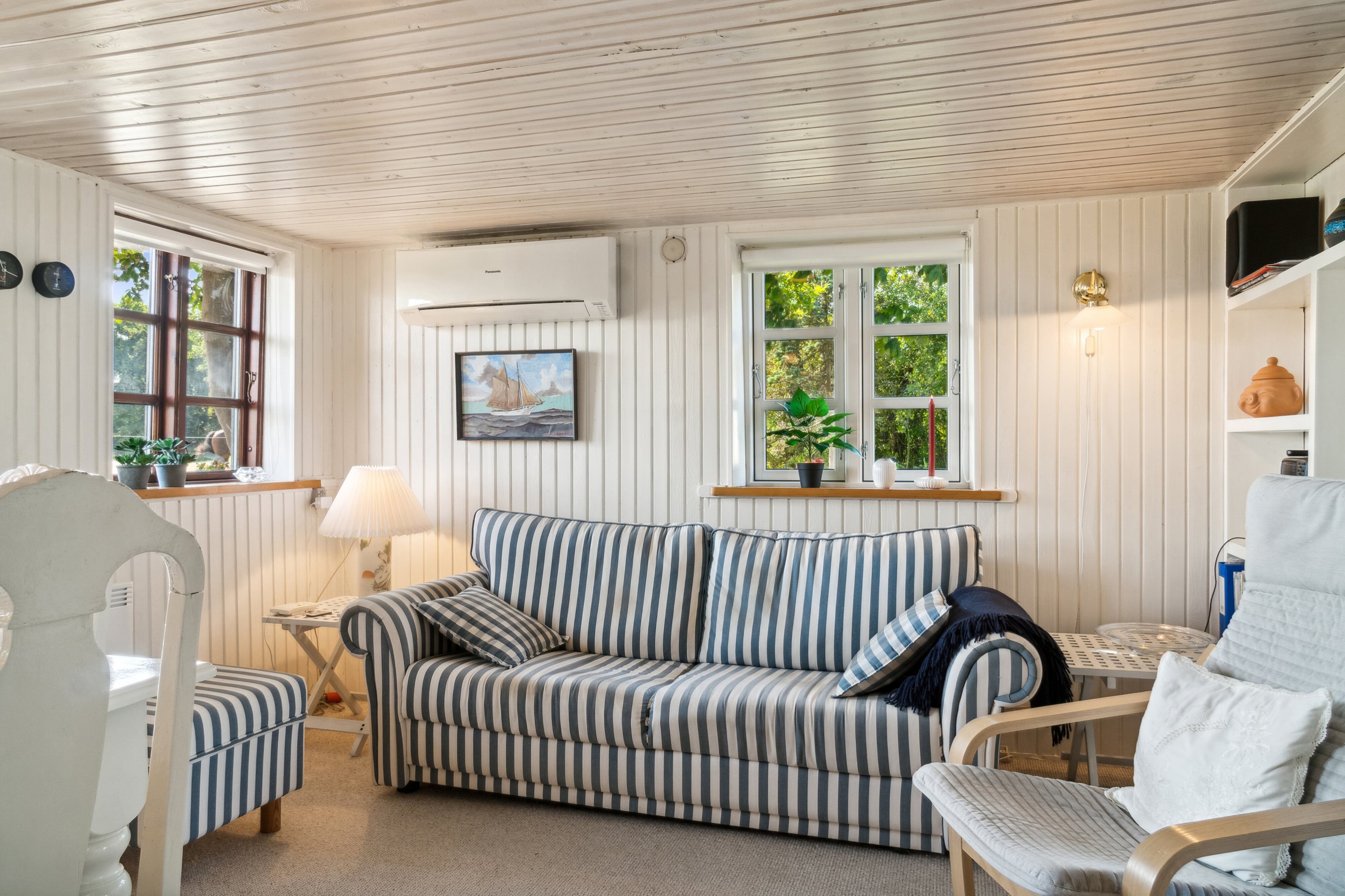 Fremhævet stue billede i fuldskærmstilstand. Billede af Svinøvej 146, 4750 Lundby