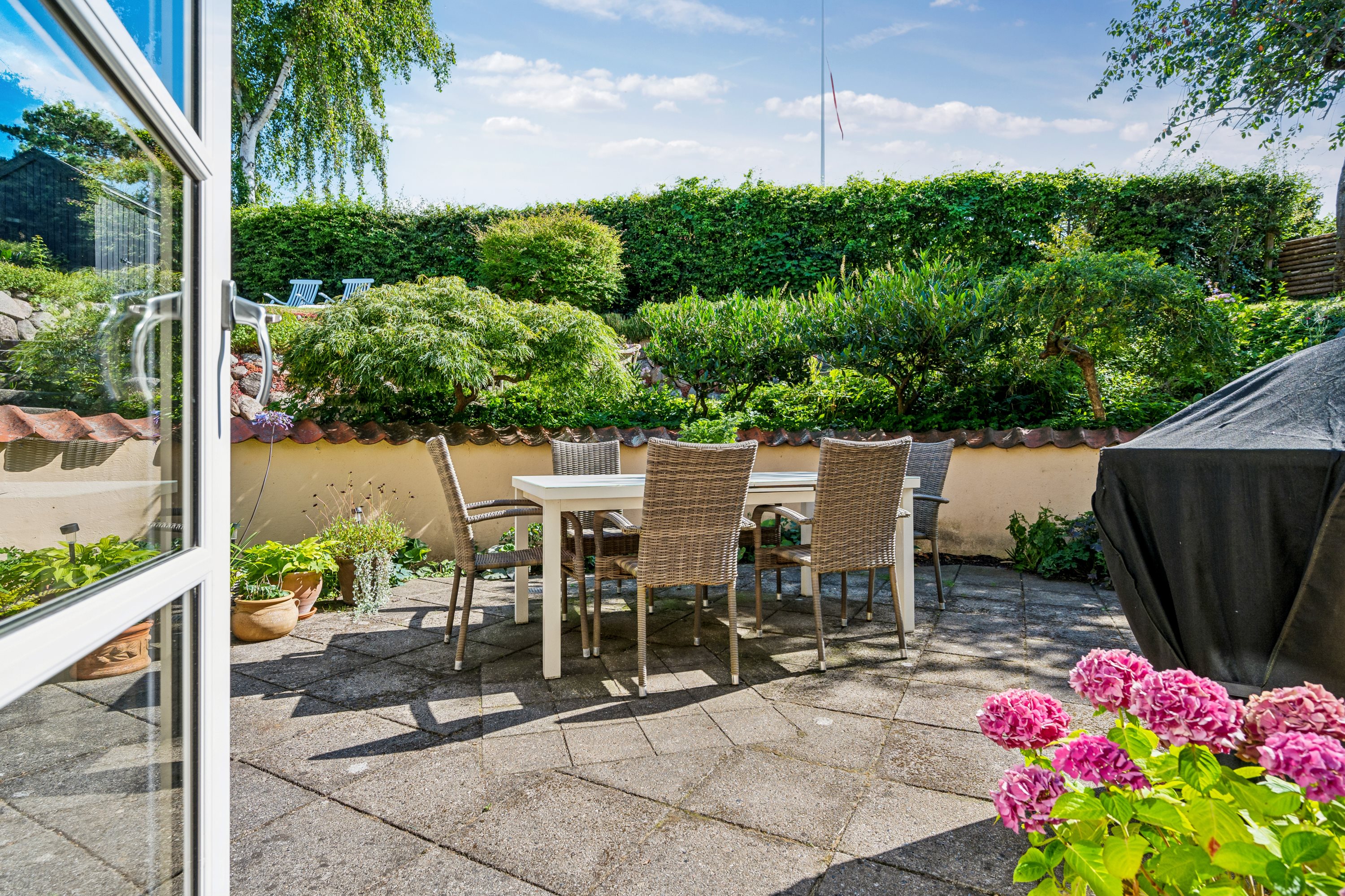 Fremhævet terrasse billede i fuldskærmstilstand. Billede af Overgade 17, 8400 Ebeltoft