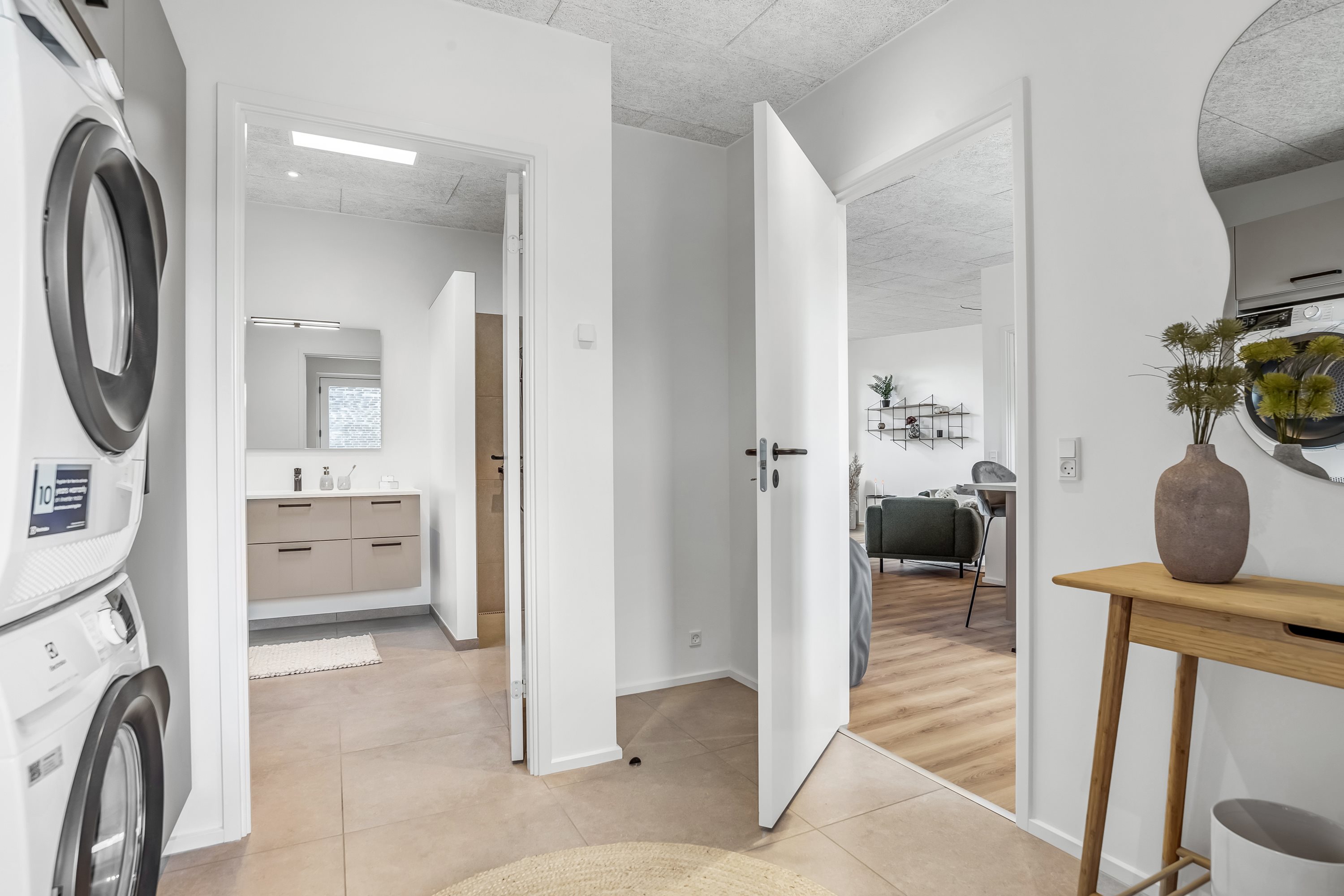 Fremhævet  billede i fuldskærmstilstand. Billede af Kronhjorten 51, Halgårde, 7500 Holstebro