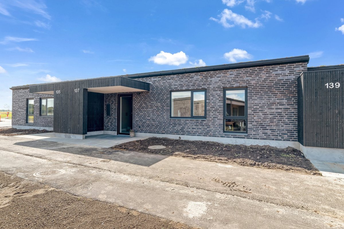 Kronhjorten 51, Halgårde, 7500 Holstebro