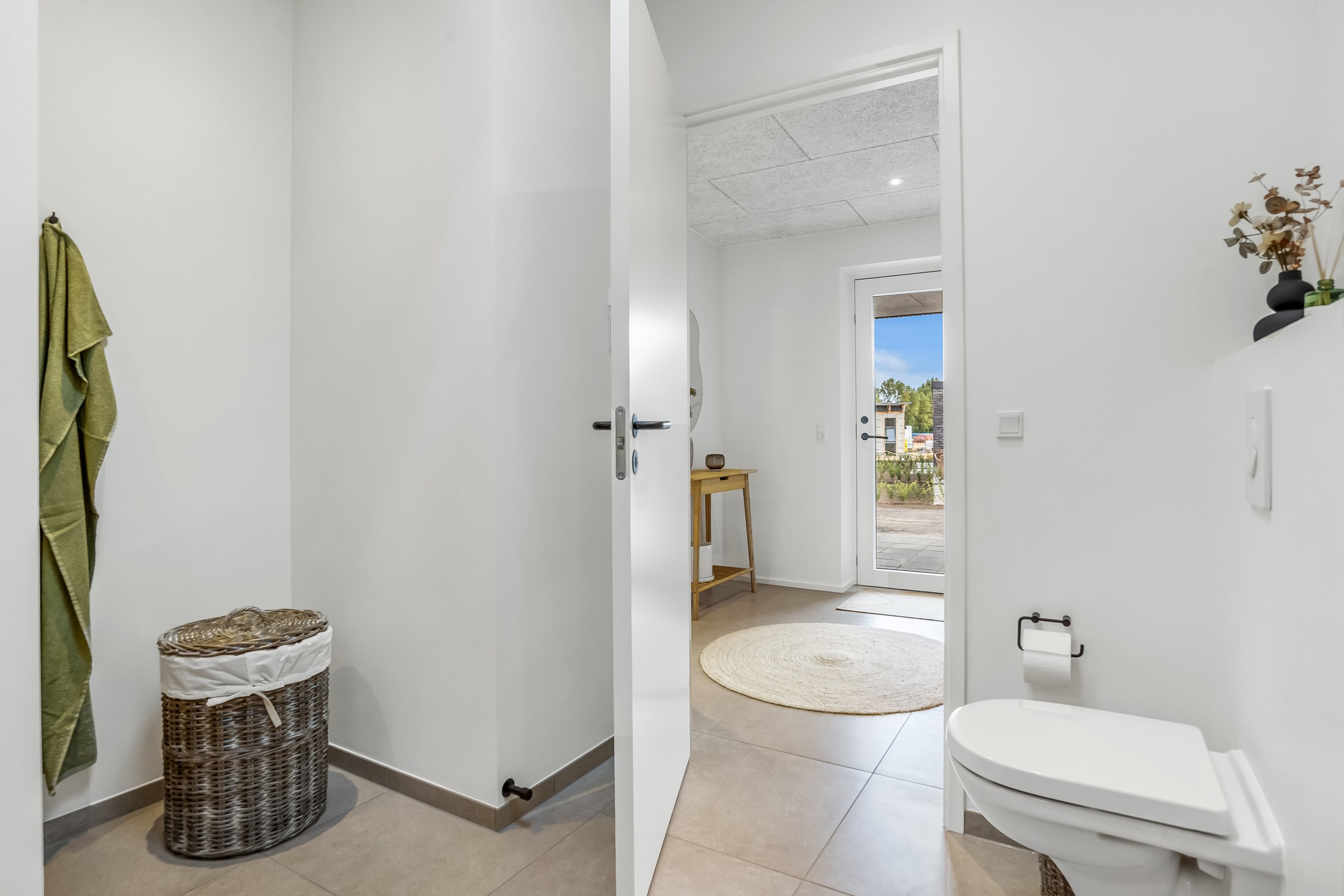 Fremhævet  billede i fuldskærmstilstand. Billede af Kronhjorten 51, Halgårde, 7500 Holstebro