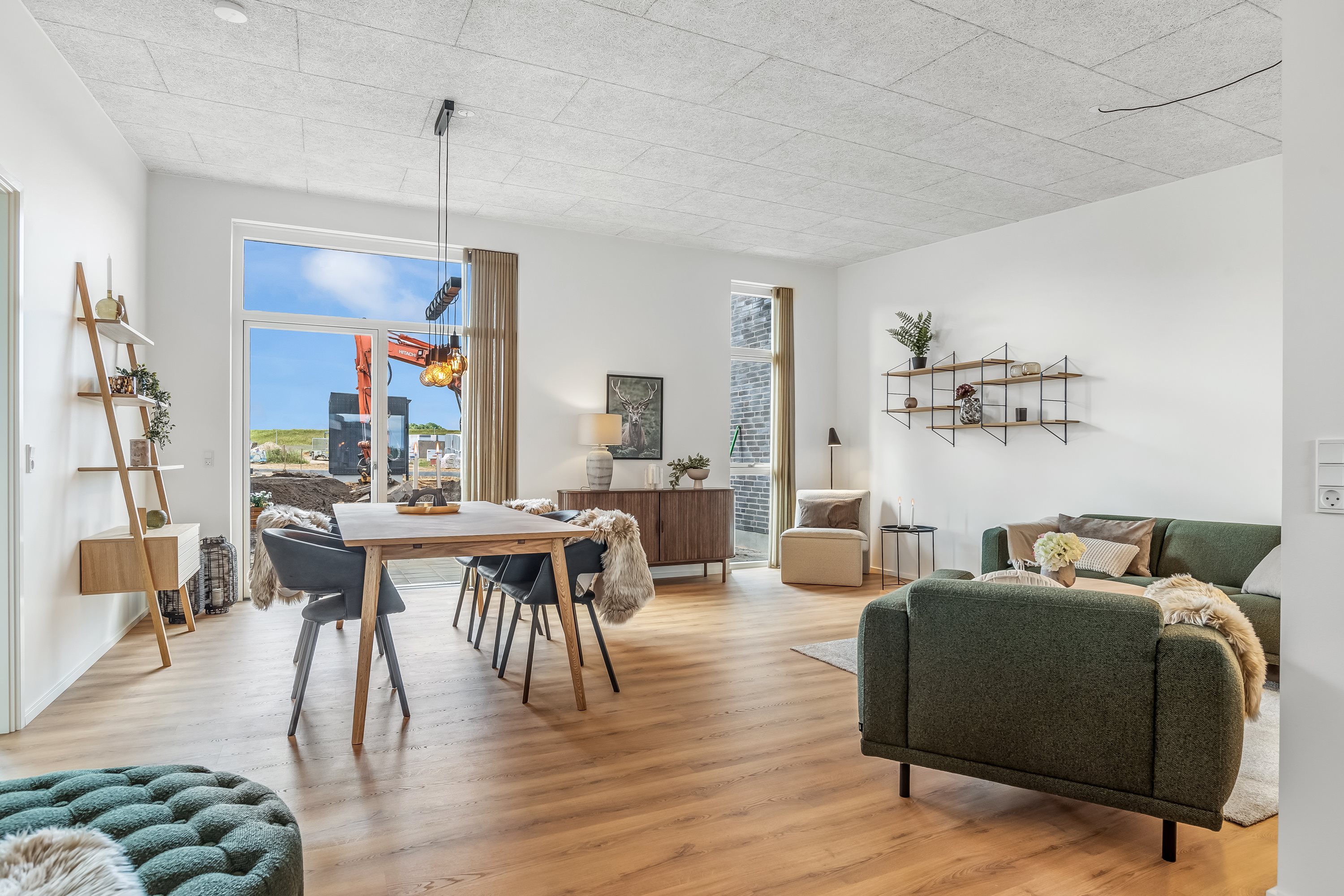 Fremhævet  billede i fuldskærmstilstand. Billede af Kronhjorten 51, Halgårde, 7500 Holstebro