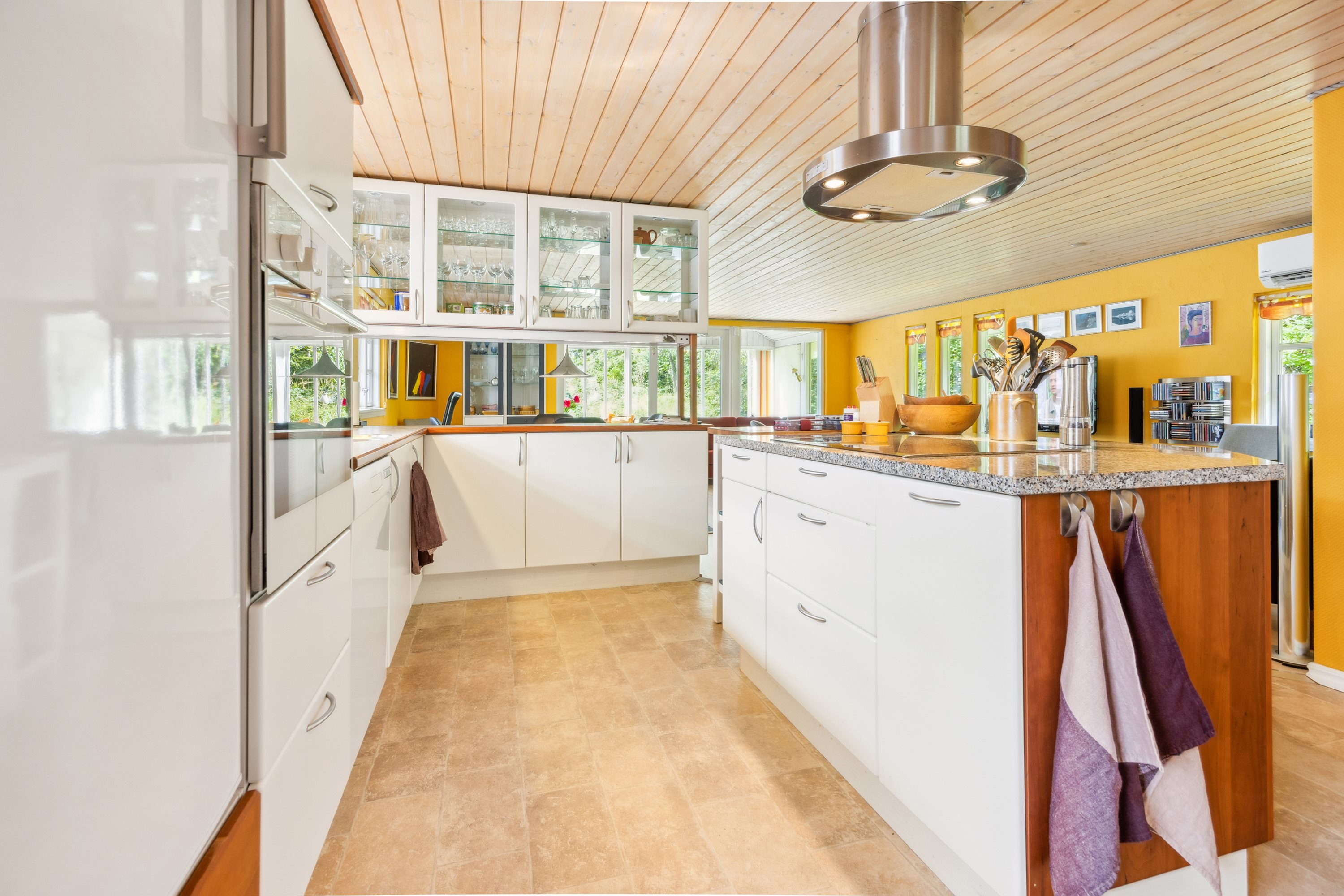 Miniaturebillede 1: køkken. Billede af Kongeparken 3, Koldkær, 9370 Hals