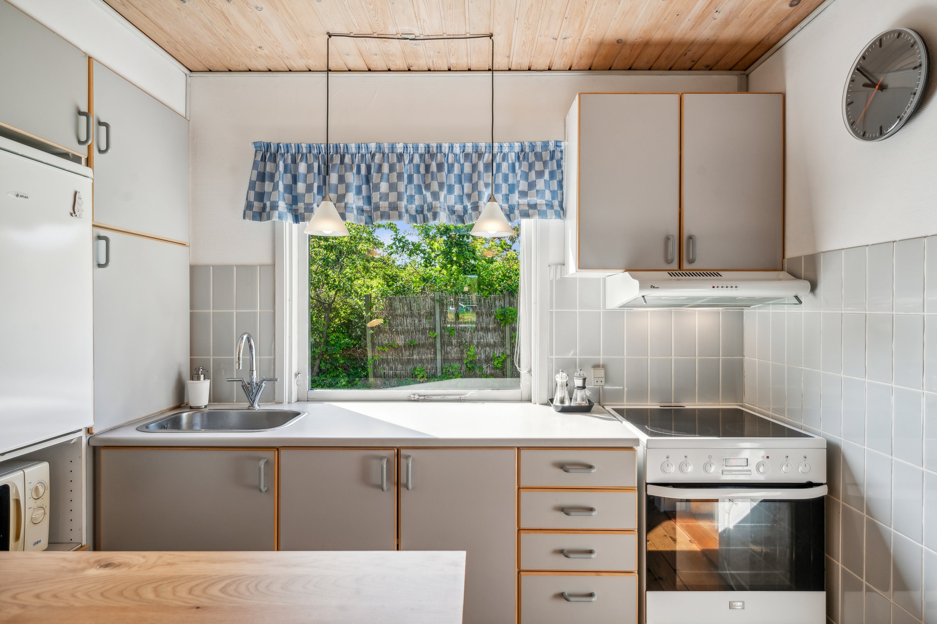 Fremhævet køkken billede i fuldskærmstilstand. Billede af Øreflippen 52, Øer Strand, 8400 Ebeltoft