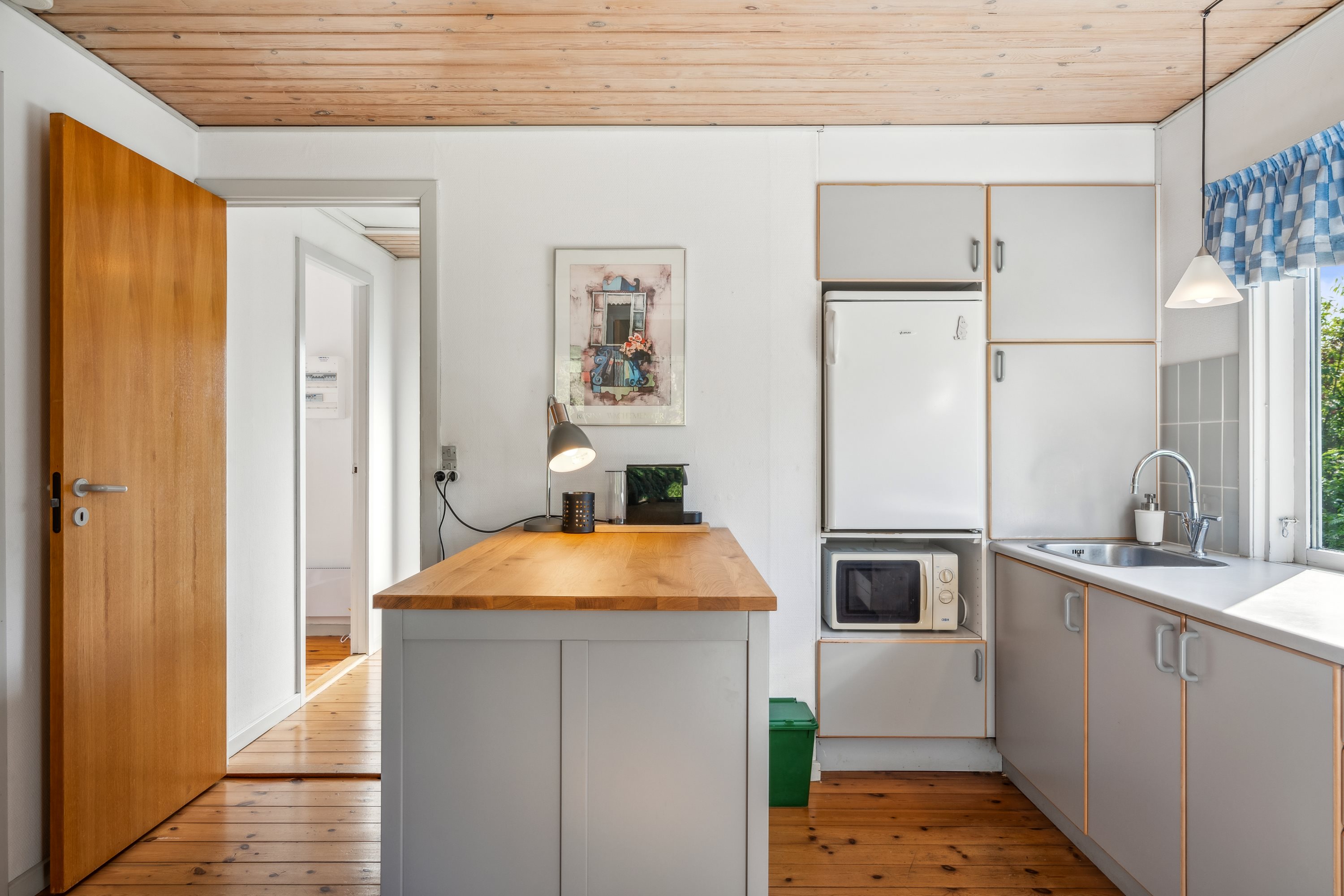 Fremhævet køkken billede i fuldskærmstilstand. Billede af Øreflippen 52, Øer Strand, 8400 Ebeltoft