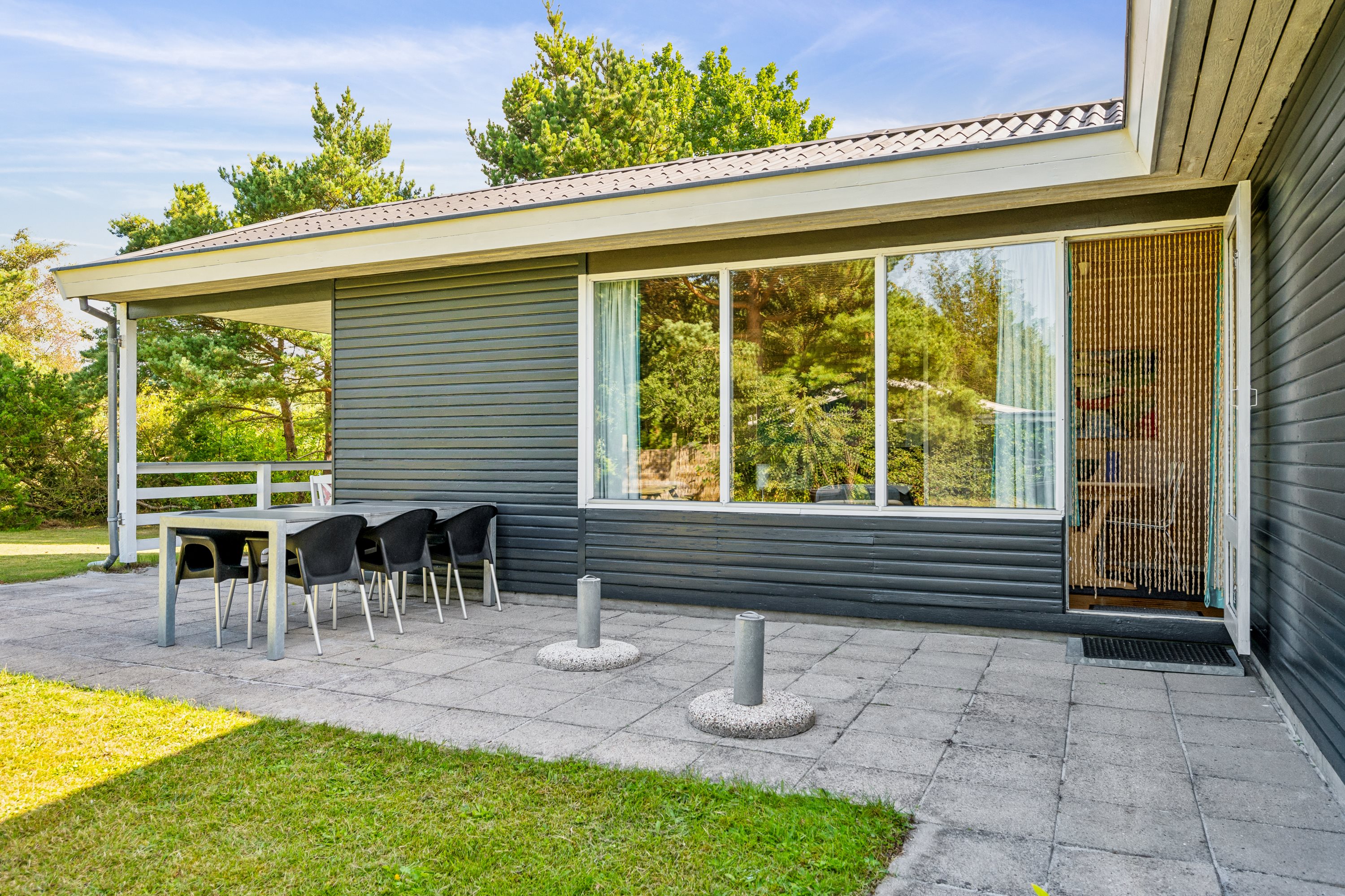 Fremhævet ejendom 1 billede i fuldskærmstilstand. Billede af Øreflippen 52, Øer Strand, 8400 Ebeltoft