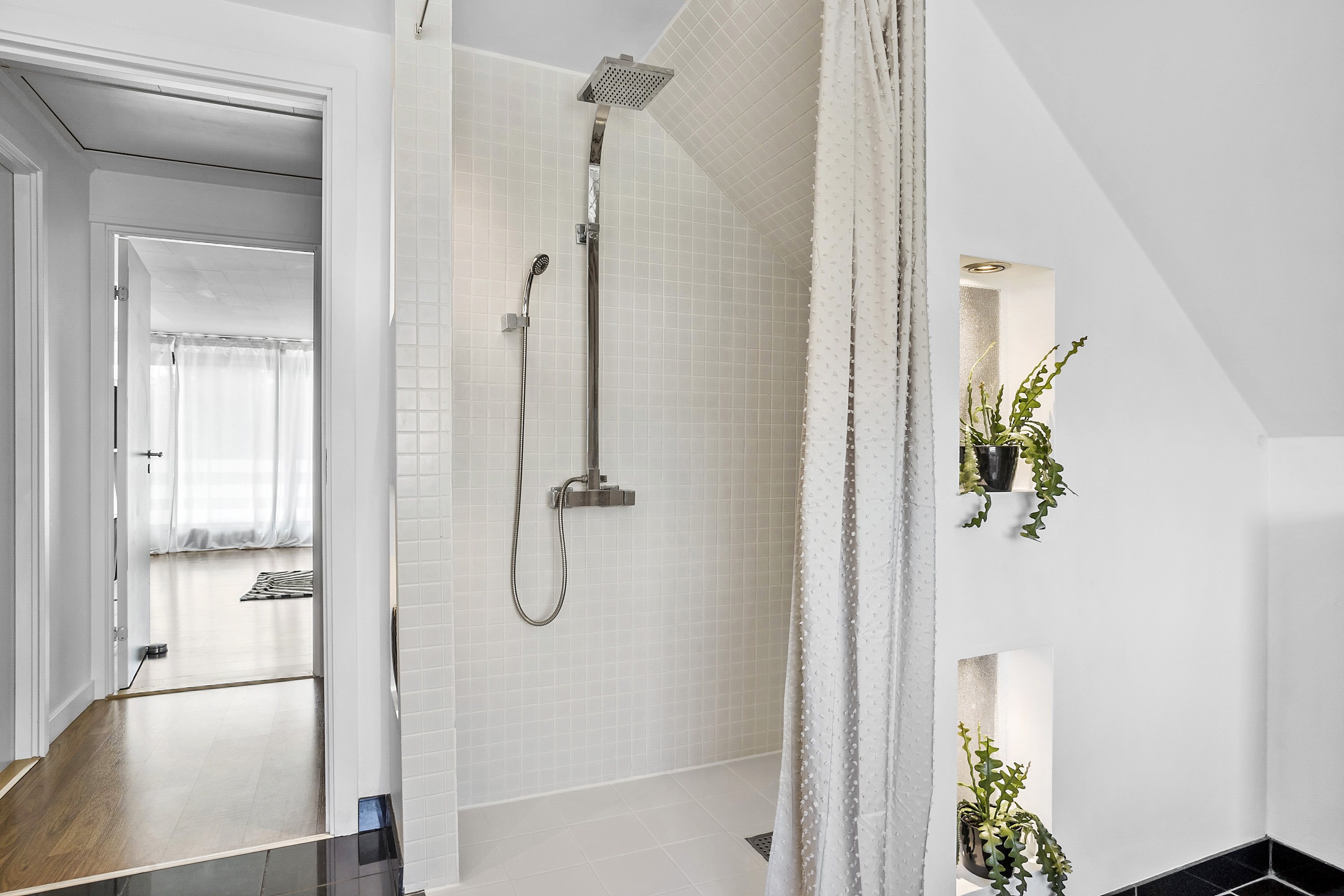 Fremhævet værelse billede i fuldskærmstilstand. Billede af Lyngvej 8, 6600 Vejen