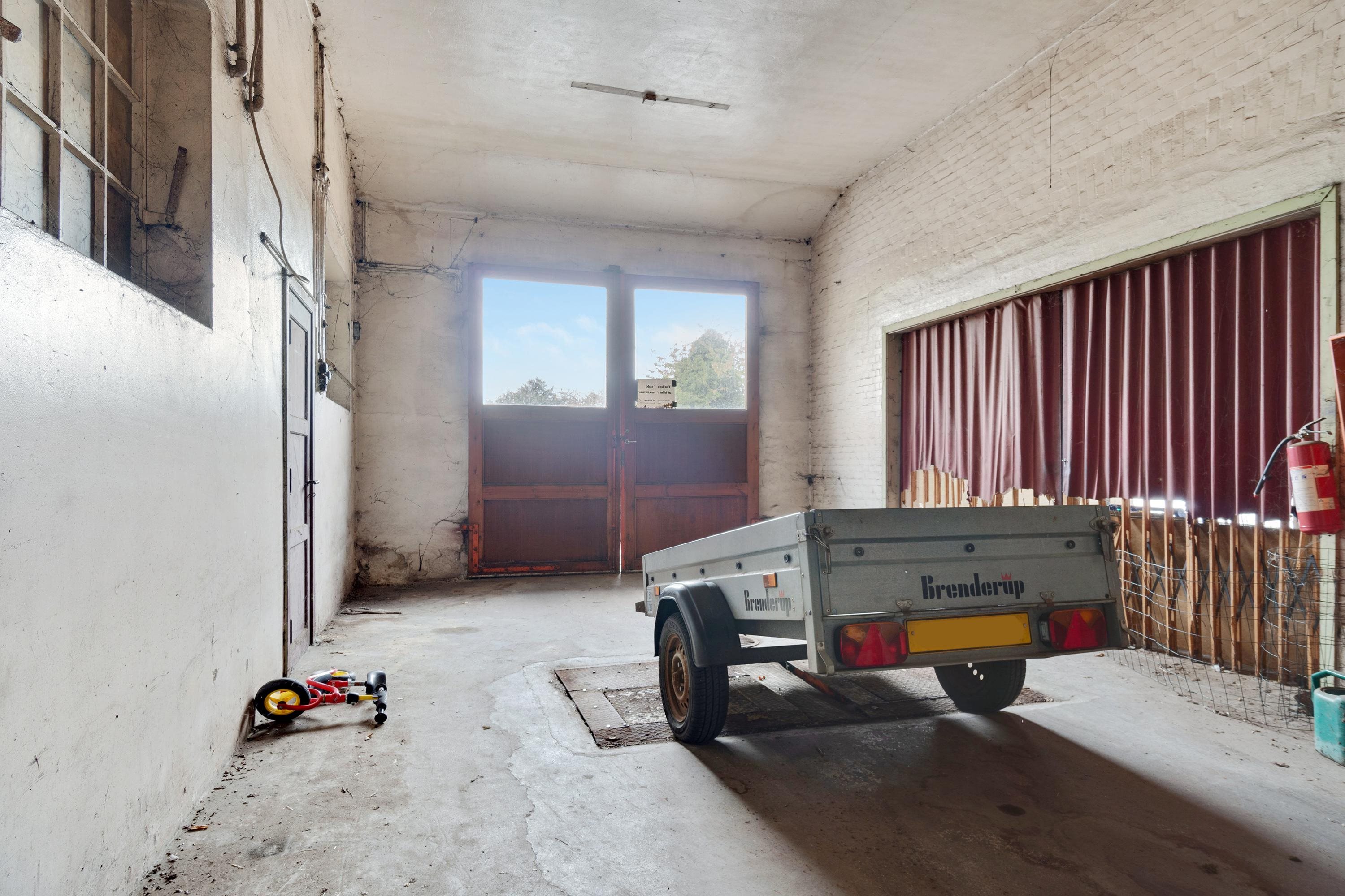 Fremhævet garage billede i fuldskærmstilstand. Billede af Odensevej 146, Aunslev, 5800 Nyborg