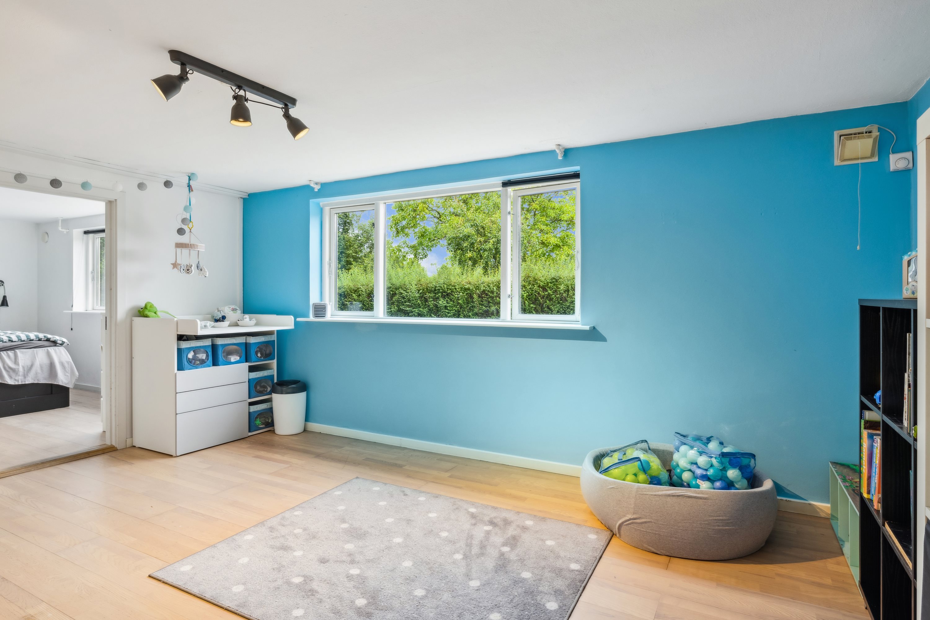 Fremhævet værelse billede i fuldskærmstilstand. Billede af Hovedgaden 75, 8831 Løgstrup