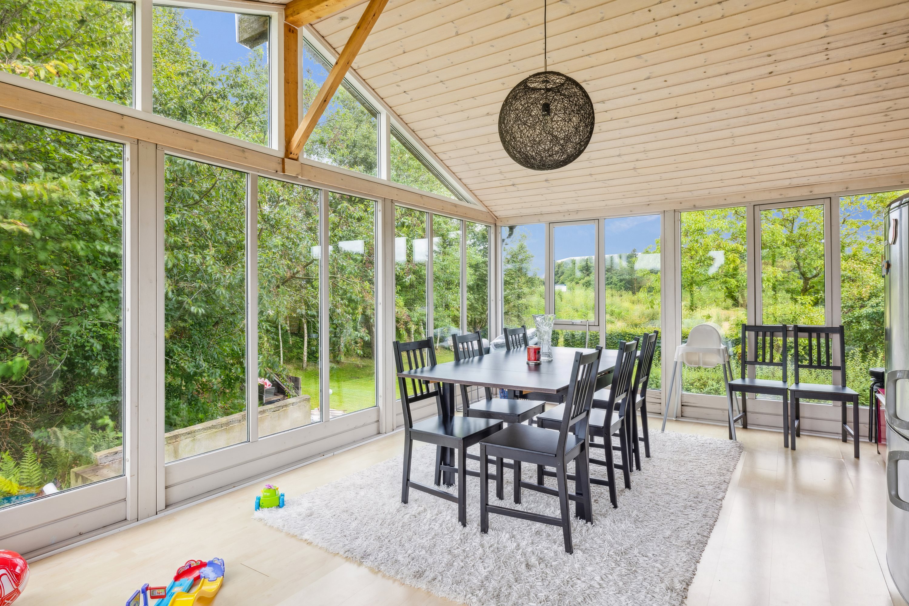 Fremhævet stue billede i fuldskærmstilstand. Billede af Hovedgaden 75, 8831 Løgstrup