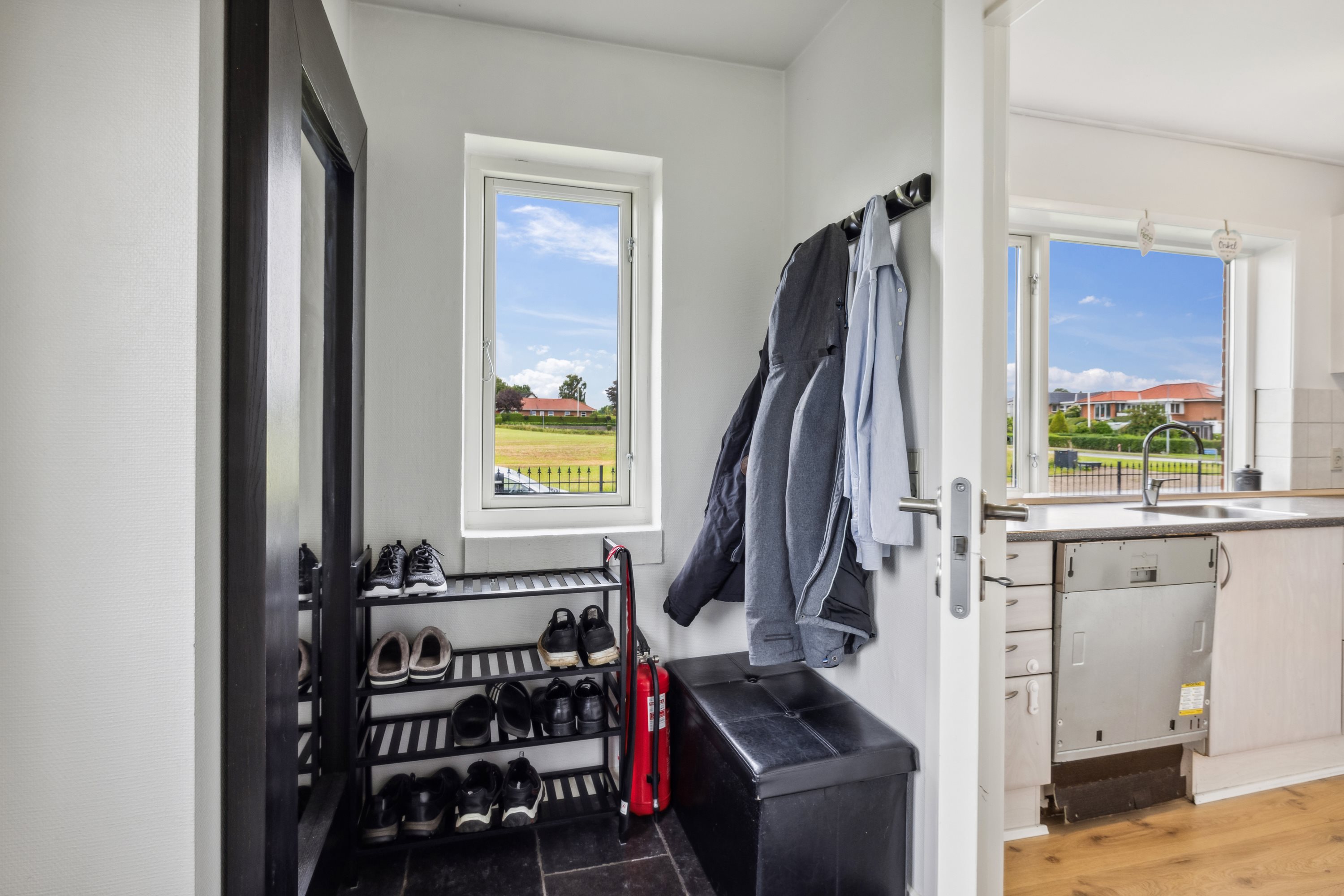 Fremhævet værelse billede i fuldskærmstilstand. Billede af Hovedgaden 75, 8831 Løgstrup