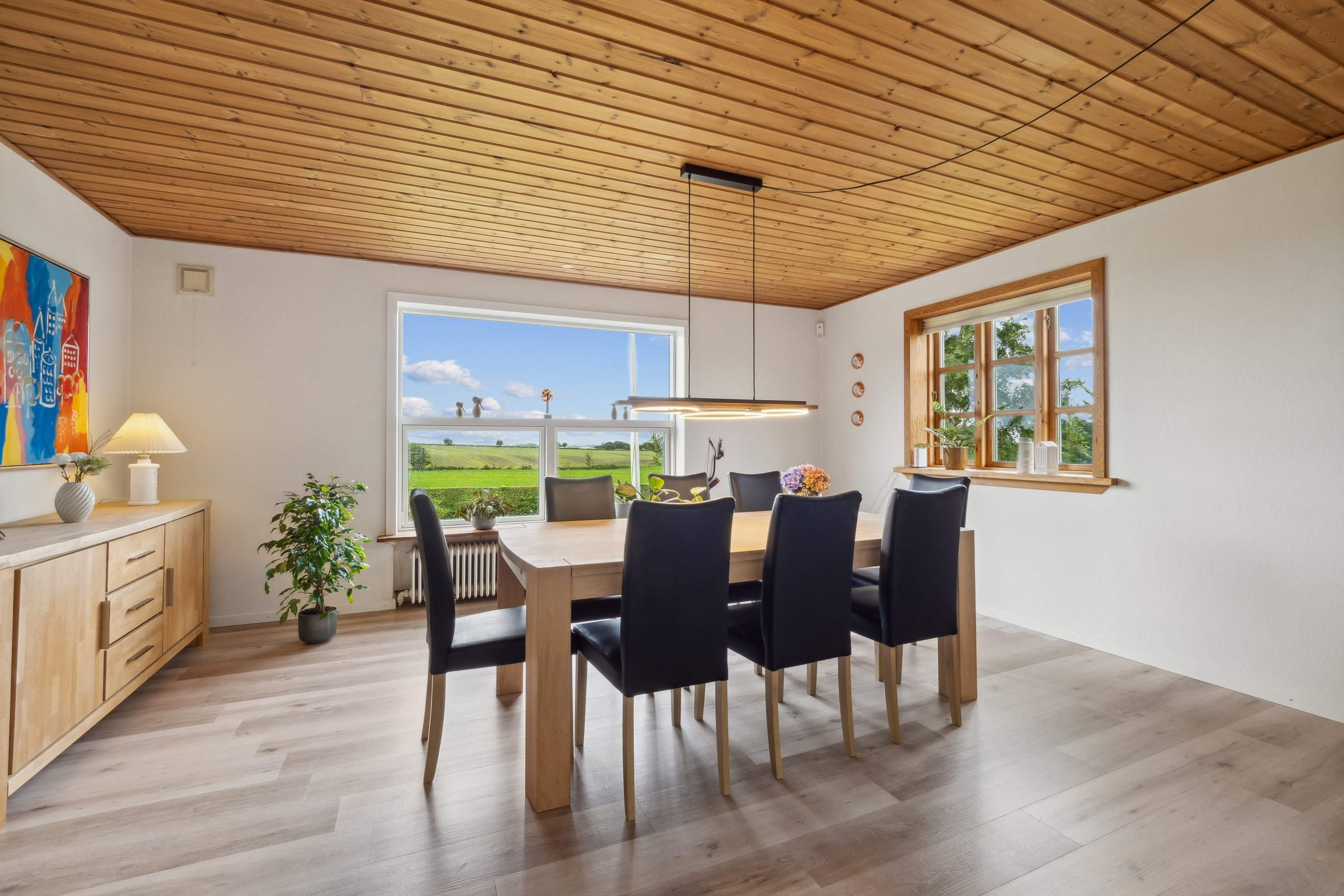 Fremhævet stue billede i fuldskærmstilstand. Billede af Næssundvej 284, Ø Hvidbjerg, 7970 Redsted M