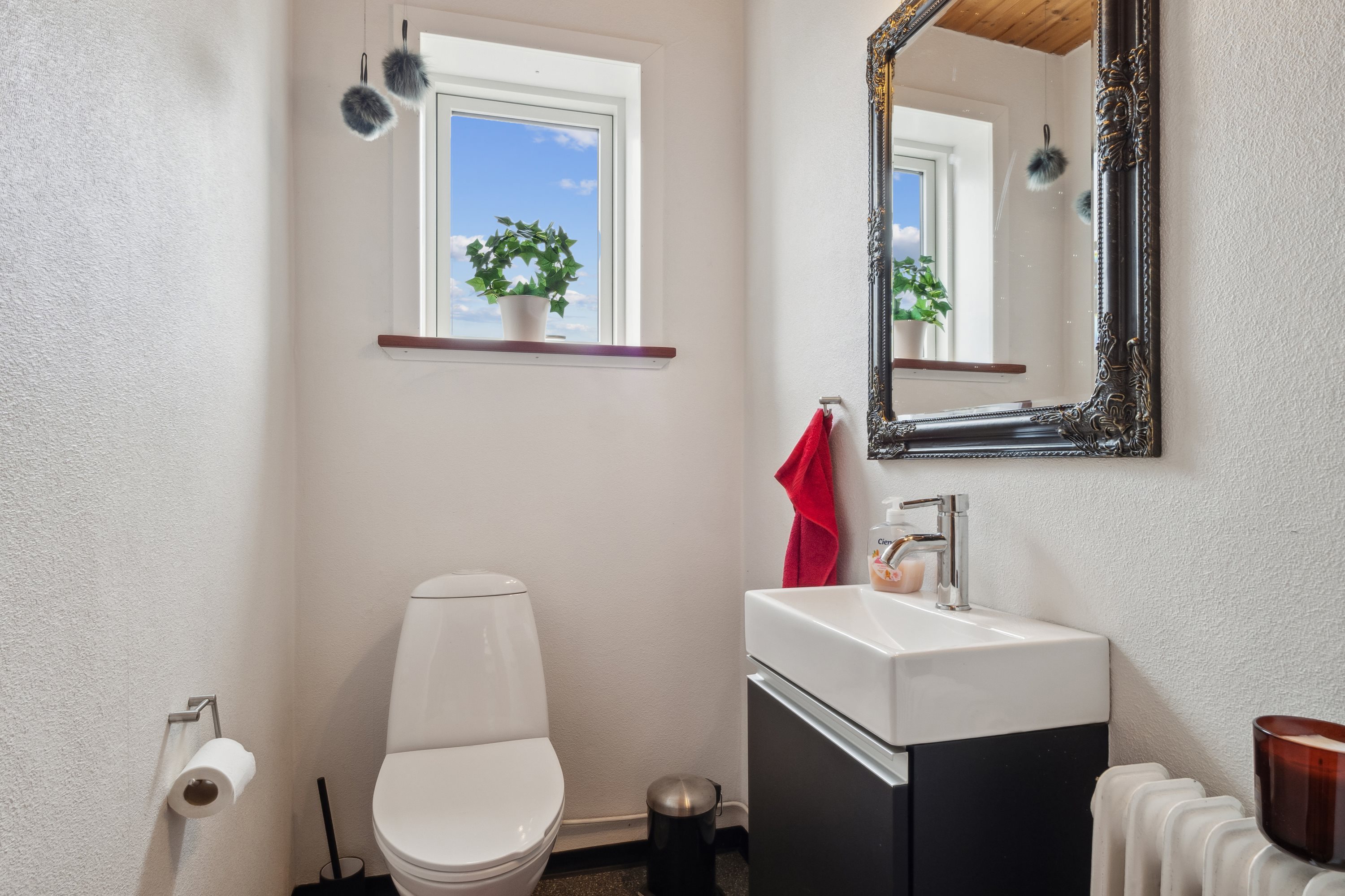 Fremhævet badeværelse billede i fuldskærmstilstand. Billede af Næssundvej 284, Ø Hvidbjerg, 7970 Redsted M