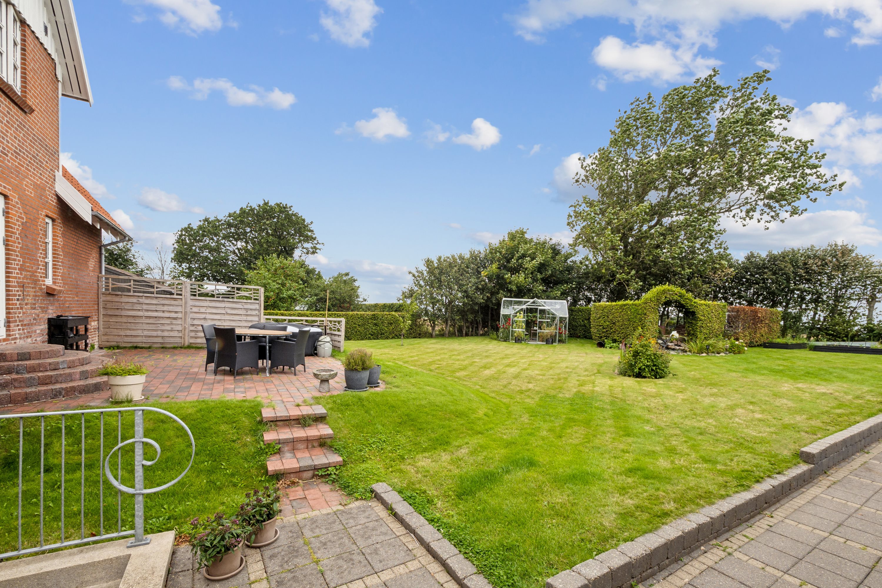 Fremhævet have billede i fuldskærmstilstand. Billede af Næssundvej 284, Ø Hvidbjerg, 7970 Redsted M