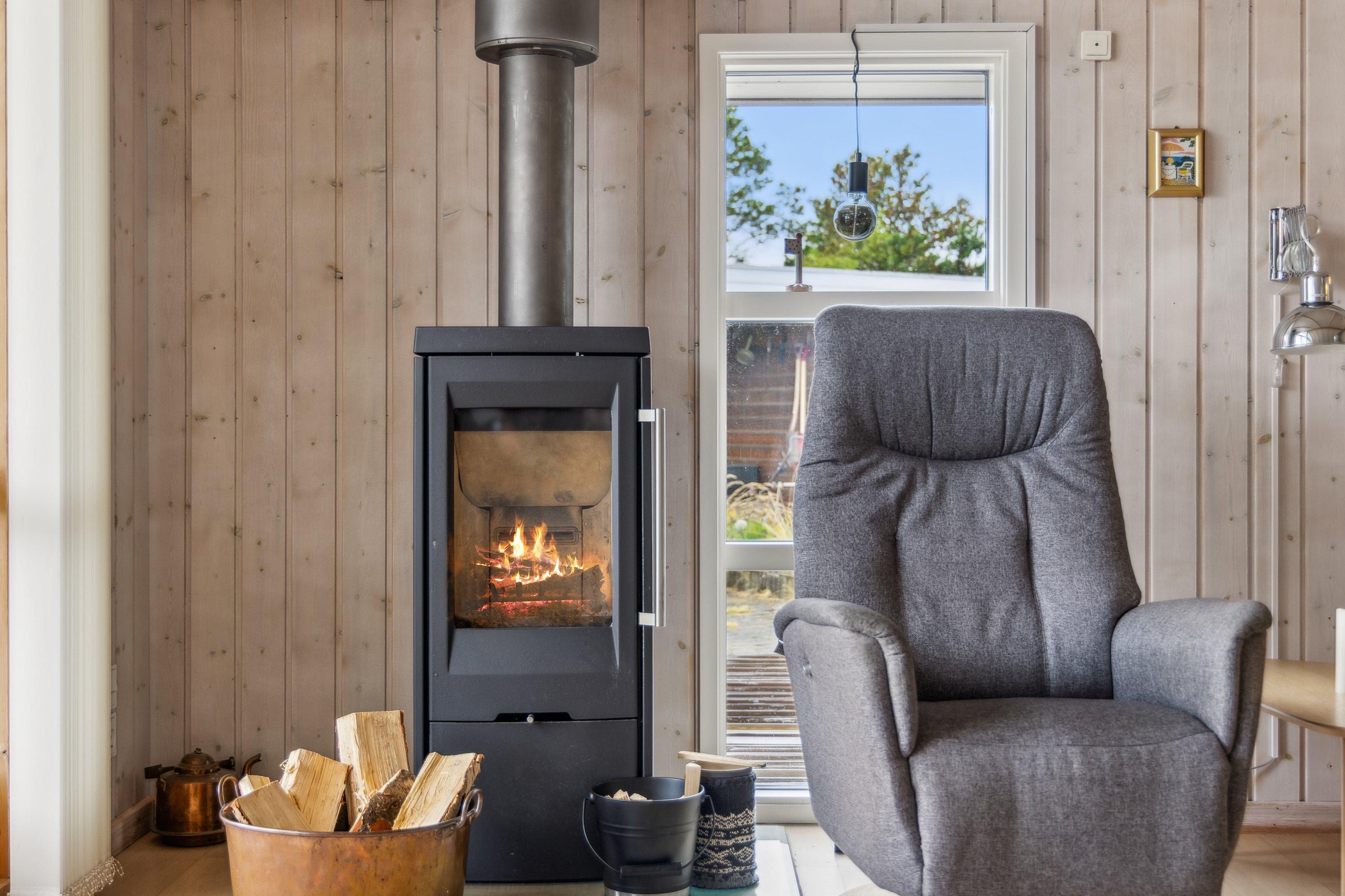 Fremhævet stue billede i fuldskærmstilstand. Billede af Junovej 13, Gl Bisnap, 9370 Hals