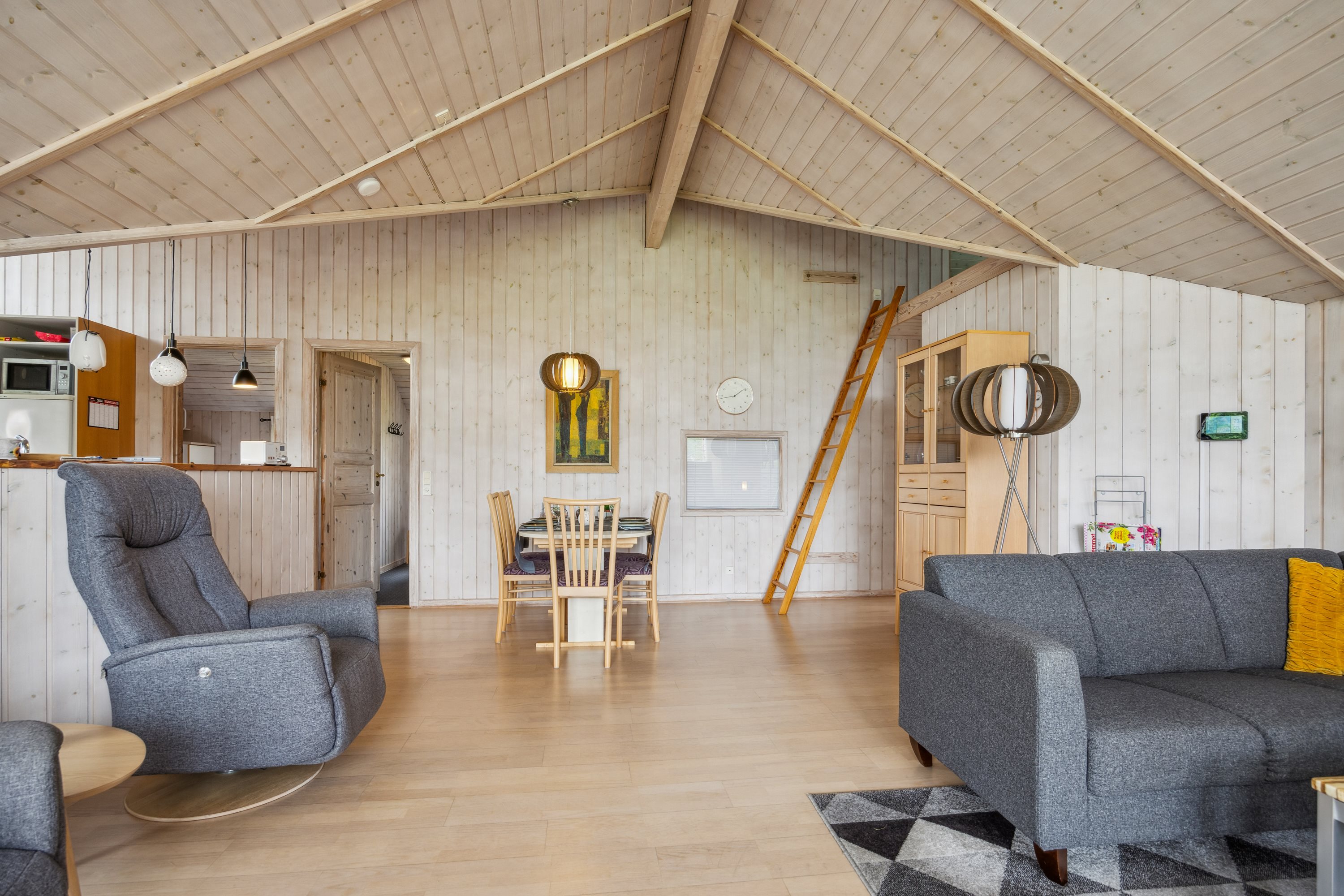 Fremhævet stue billede i fuldskærmstilstand. Billede af Junovej 13, Gl Bisnap, 9370 Hals