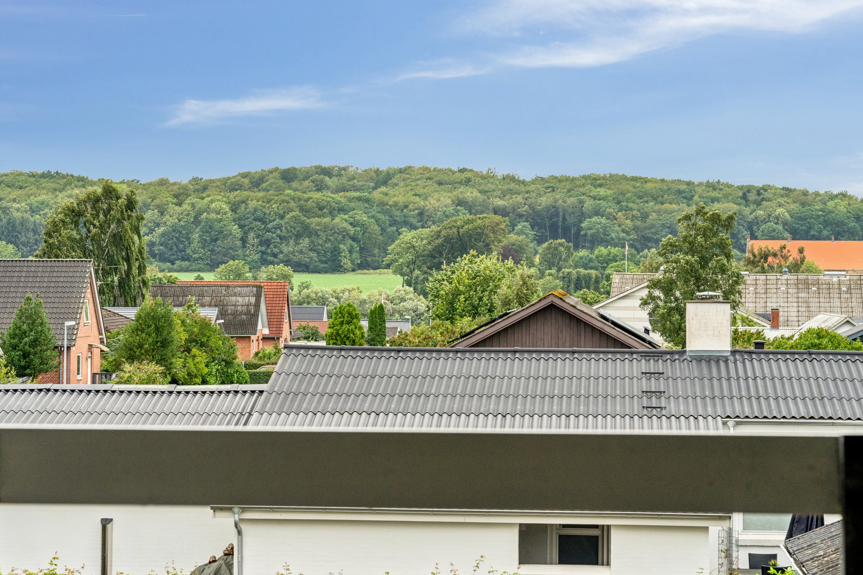 Fremhævet udsigt billede i fuldskærmstilstand. Billede af Engvej 4, 8860 Ulstrup