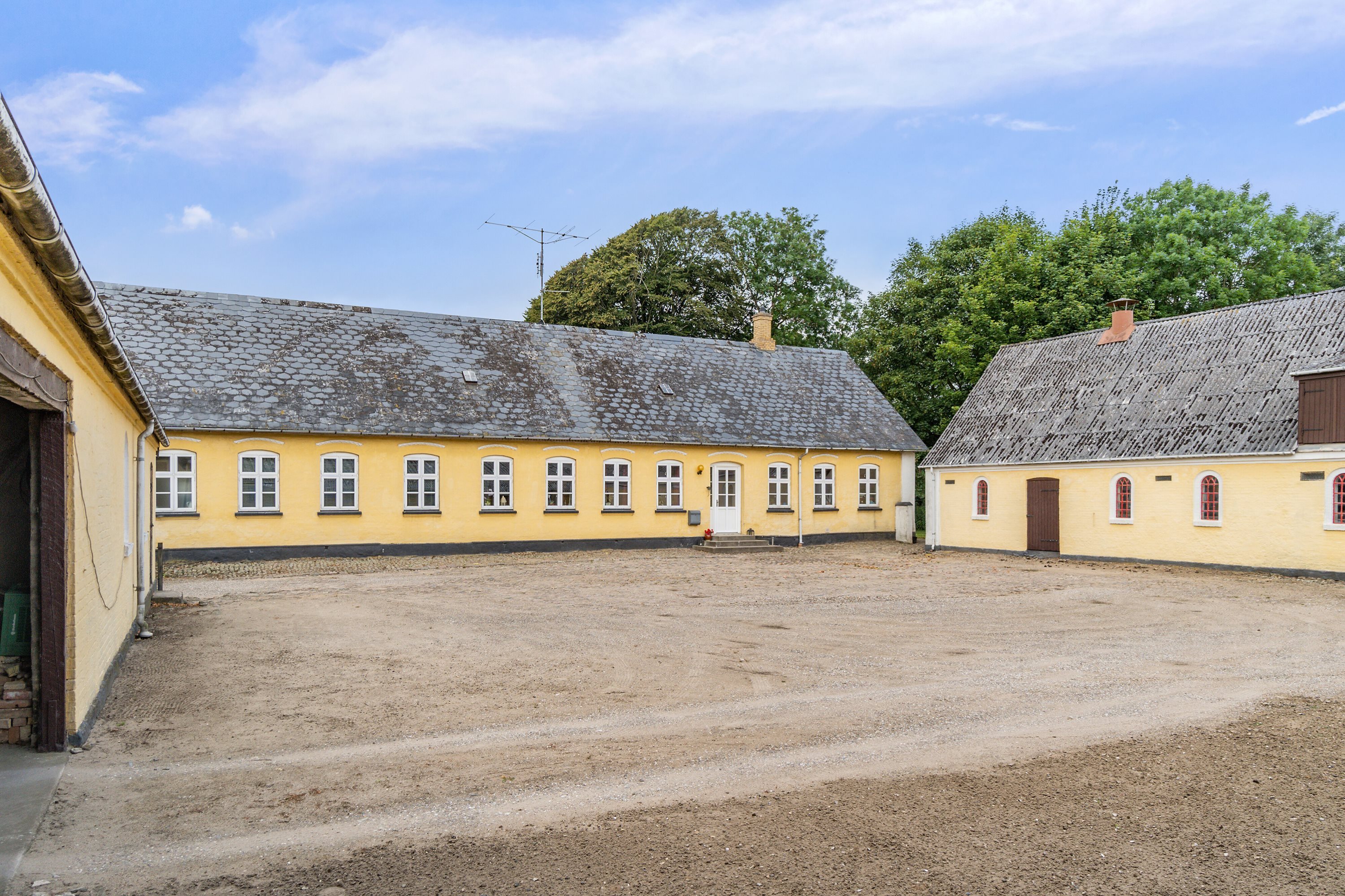 Fremhævet  billede i fuldskærmstilstand. Billede af Langgade 74, Flemløse, 5620 Glamsbjerg