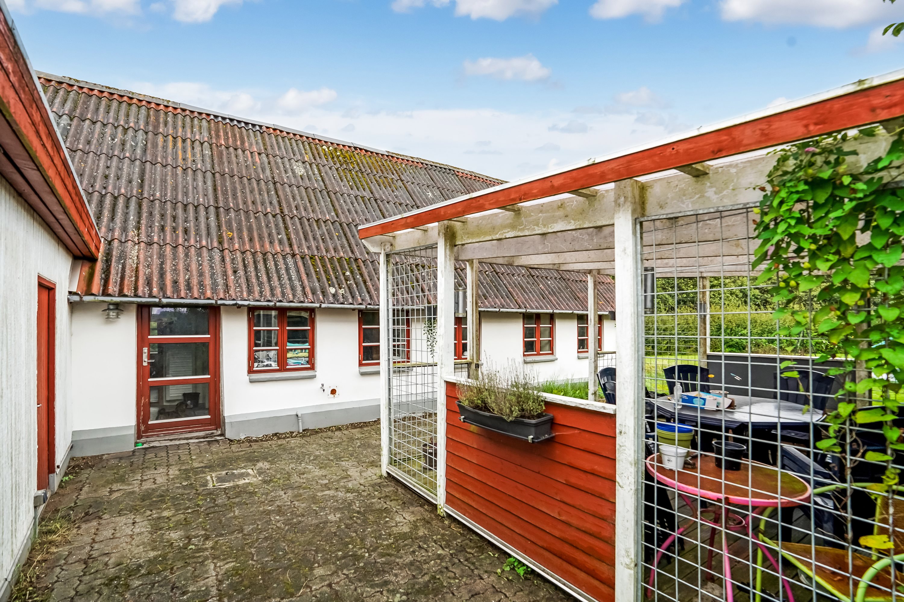 Fremhævet ejendommen billede i fuldskærmstilstand. Billede af Viborg Hovedvej 71, Tørring, 7160 Tørring