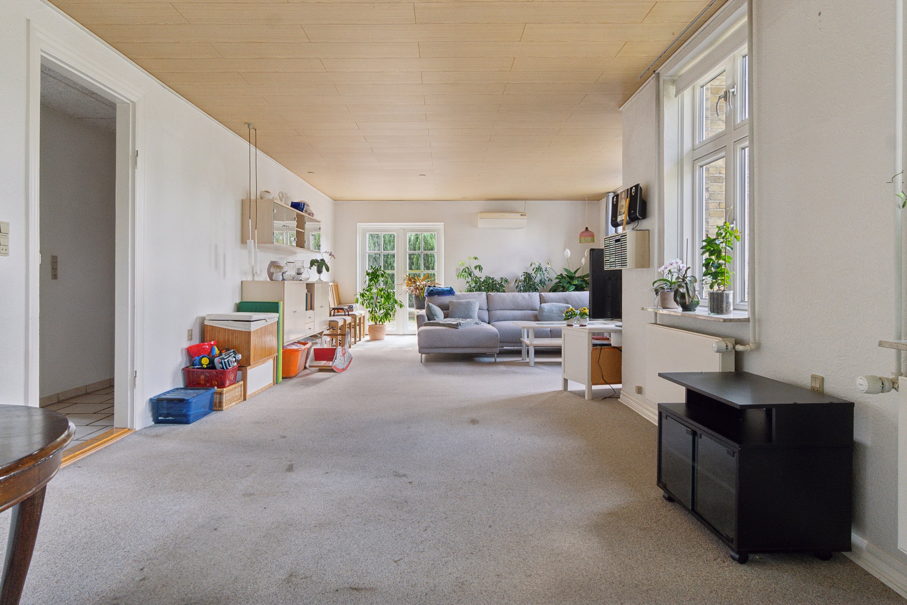 Fremhævet stue billede i fuldskærmstilstand. Billede af Østerågade 23, Nr Broby, 5672 Broby