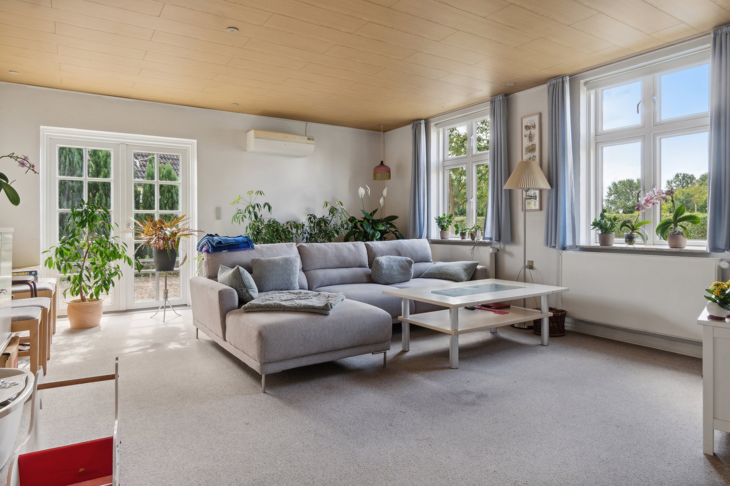 Fremhævet stue billede i fuldskærmstilstand. Billede af Østerågade 23, Nr Broby, 5672 Broby