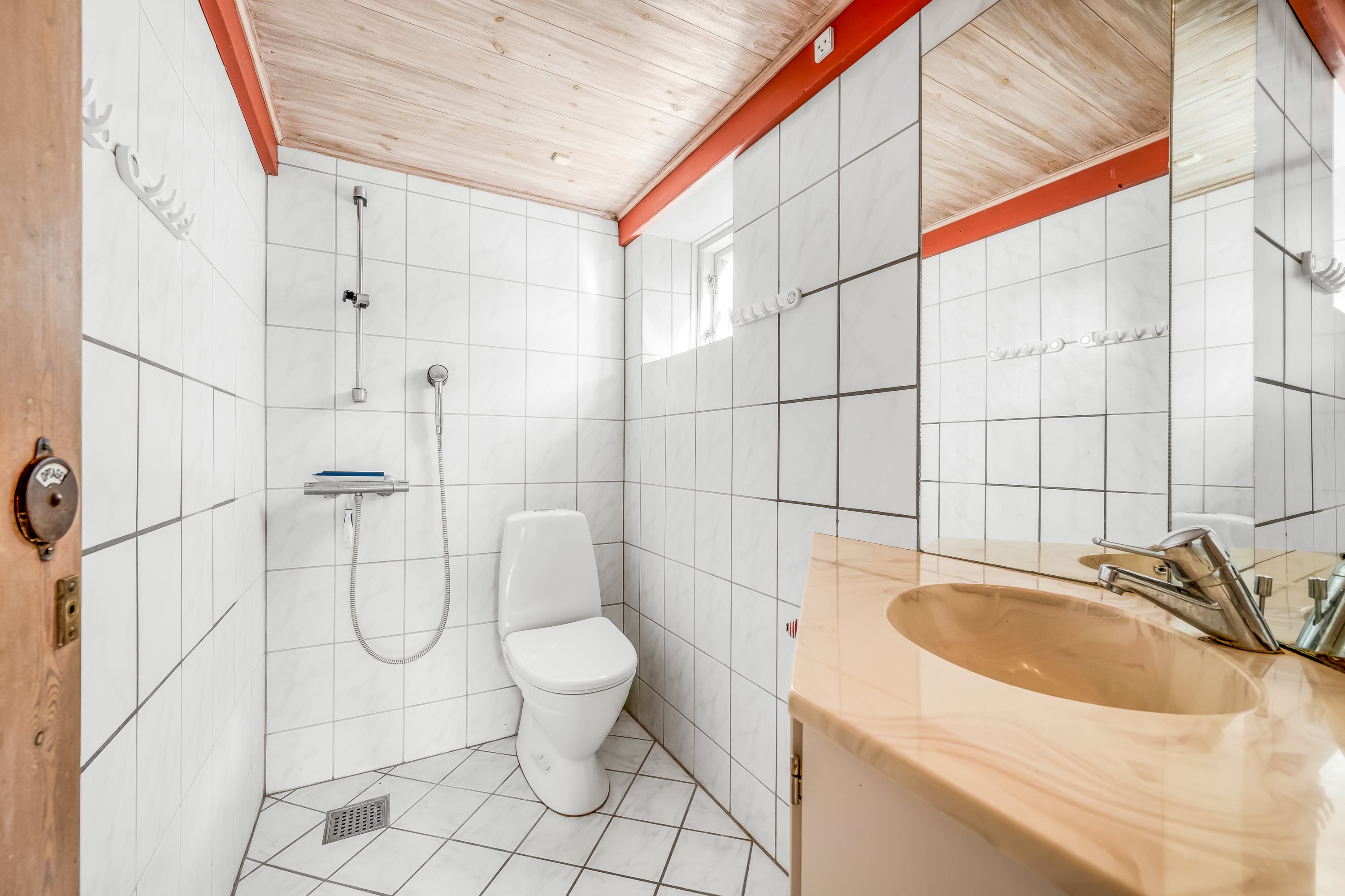 Fremhævet badeværelse billede i fuldskærmstilstand. Billede af Lodsvej 7, Nordby, 6720 Fanø