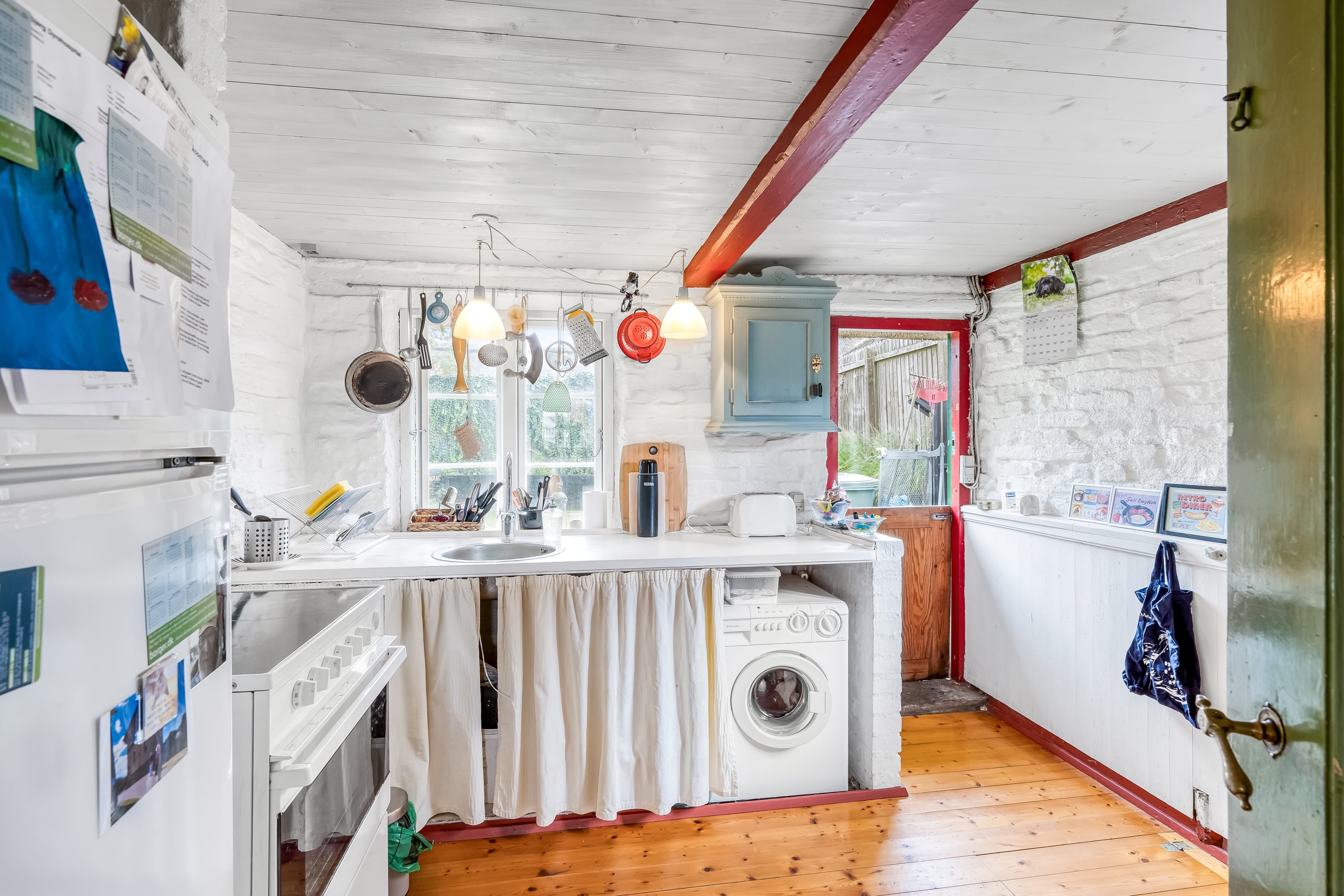 Fremhævet køkken billede i fuldskærmstilstand. Billede af Lodsvej 7, Nordby, 6720 Fanø