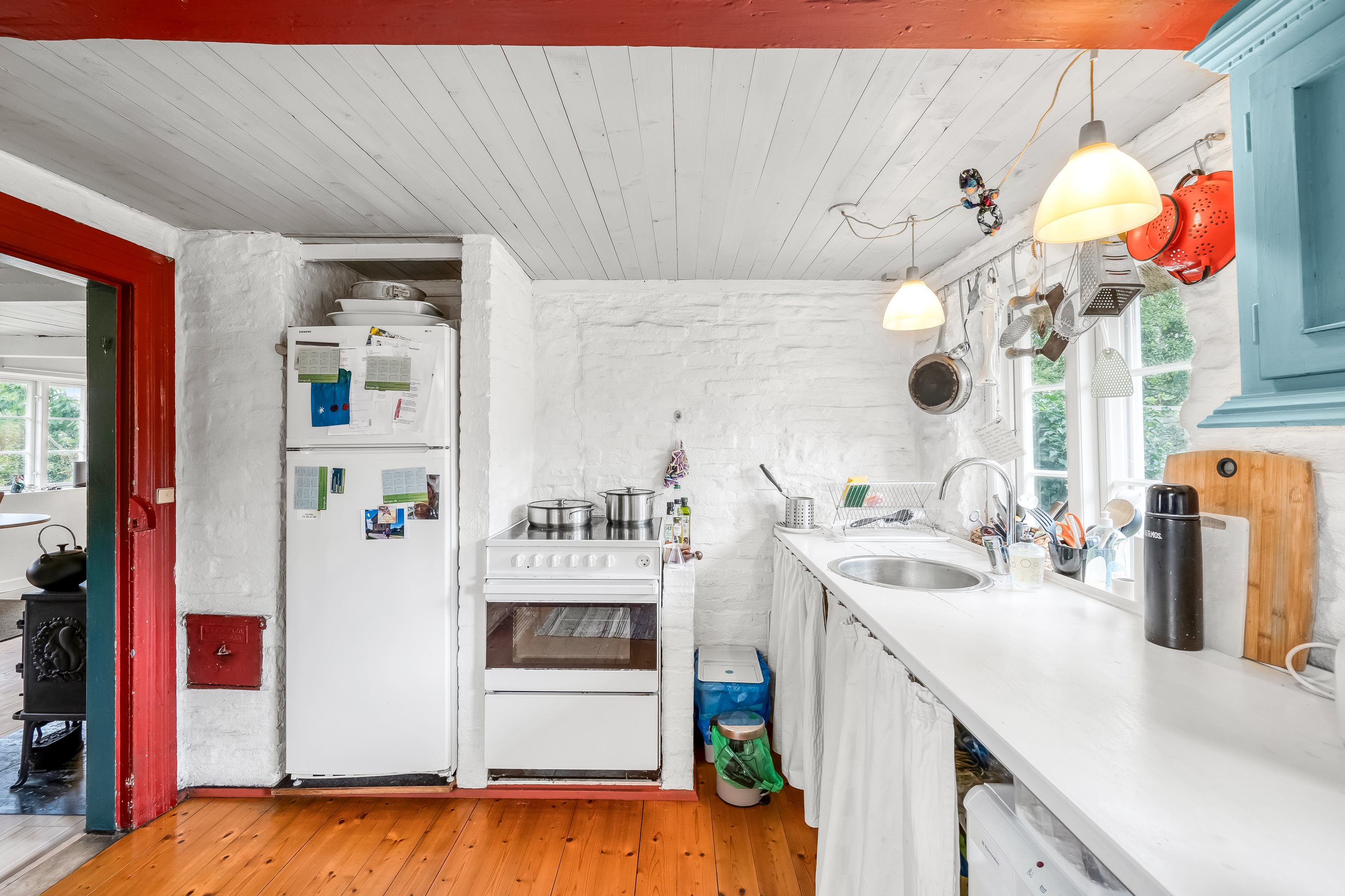 Fremhævet køkken billede i fuldskærmstilstand. Billede af Lodsvej 7, Nordby, 6720 Fanø