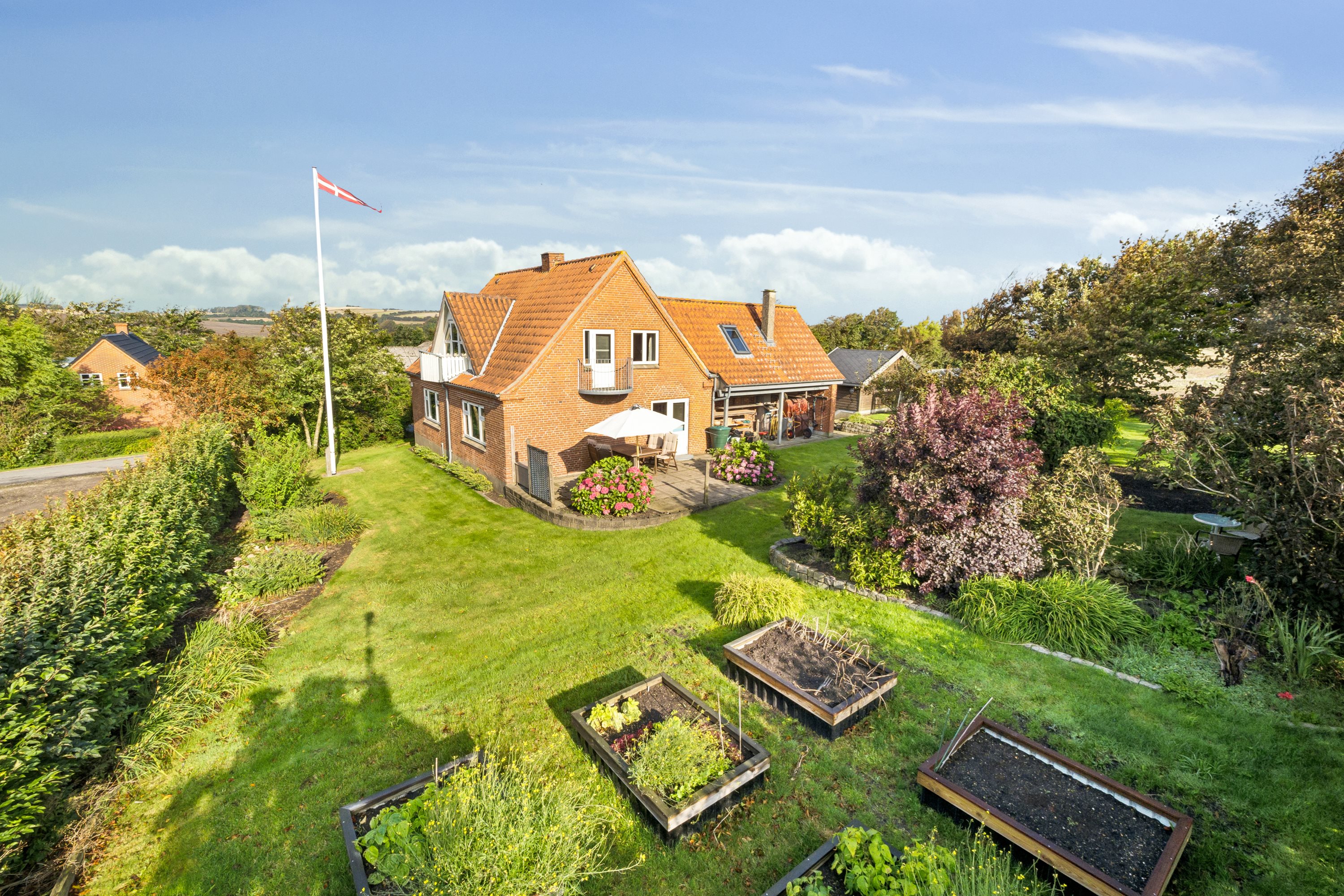 Fremhævet have billede i fuldskærmstilstand. Billede af Grydhøjvej 18, Bjergby, 7950 Erslev