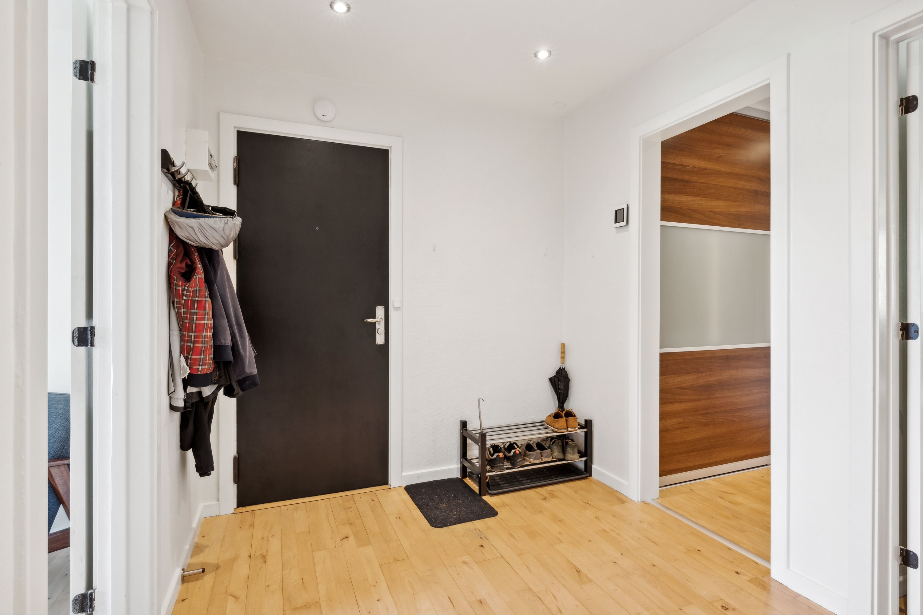 Miniaturebillede 1: gang. Billede af Pebermyntevej 49, 1. tv., 8800 Viborg