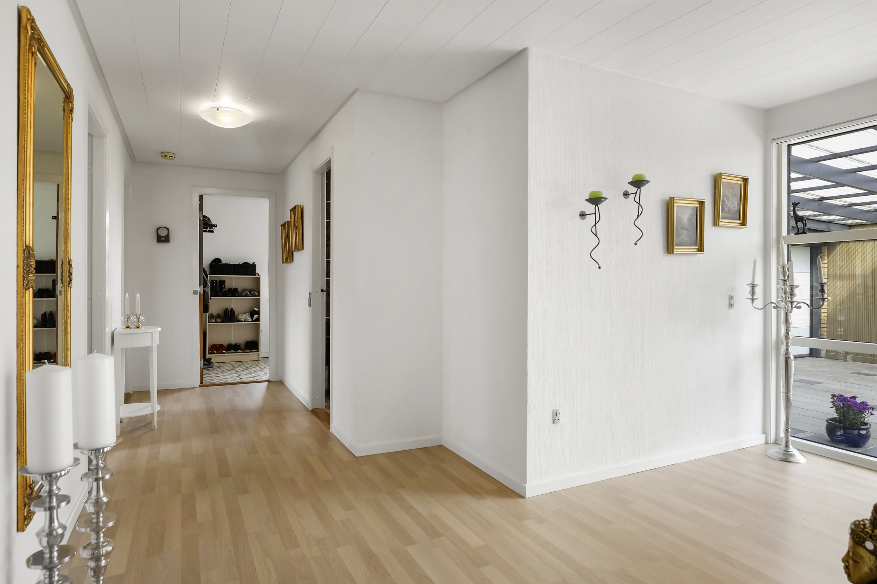 Fremhævet gang billede i fuldskærmstilstand. Billede af Høgevej 13, 9640 Farsø