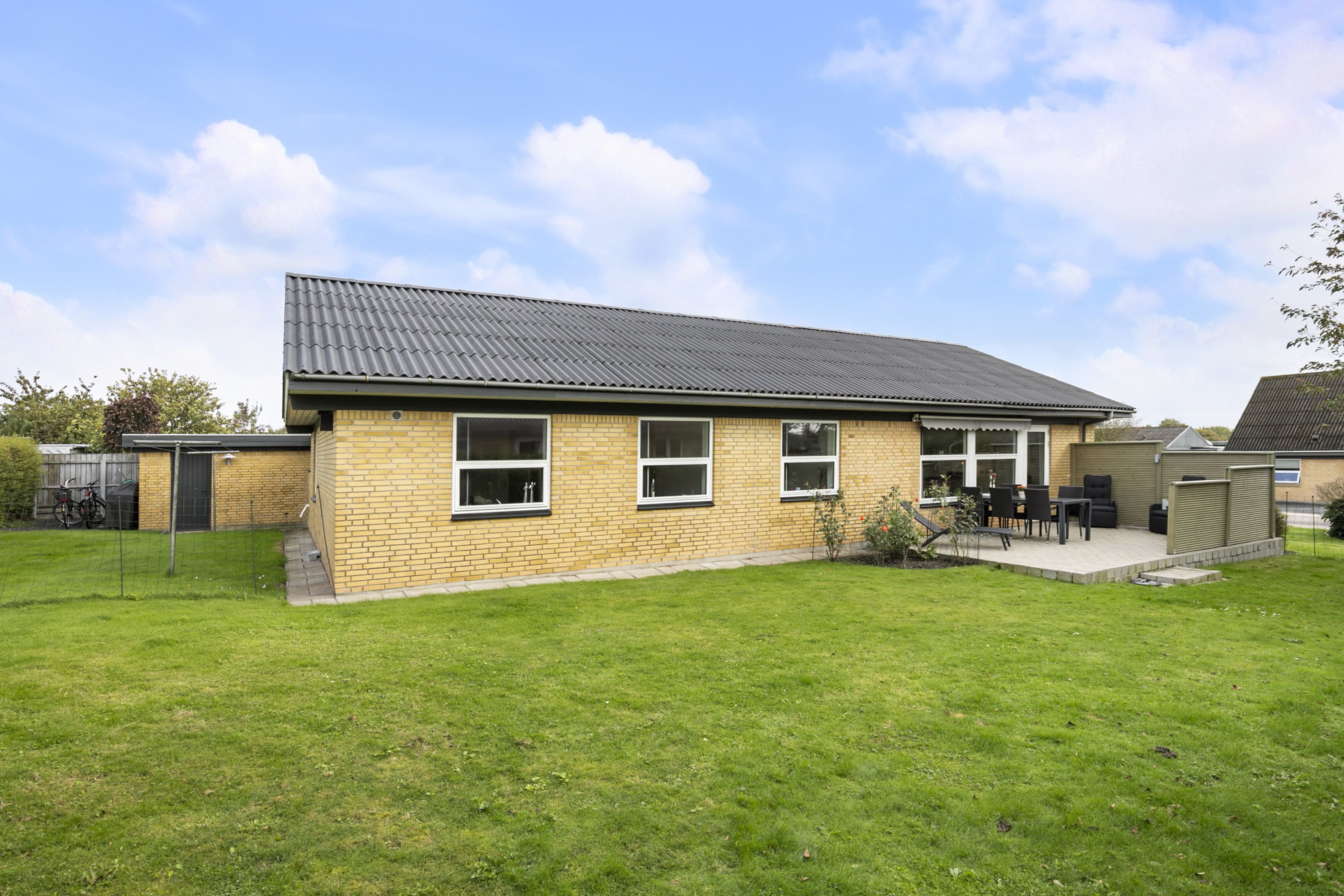 Fremhævet ejendommen billede i fuldskærmstilstand. Billede af Høgevej 13, 9640 Farsø