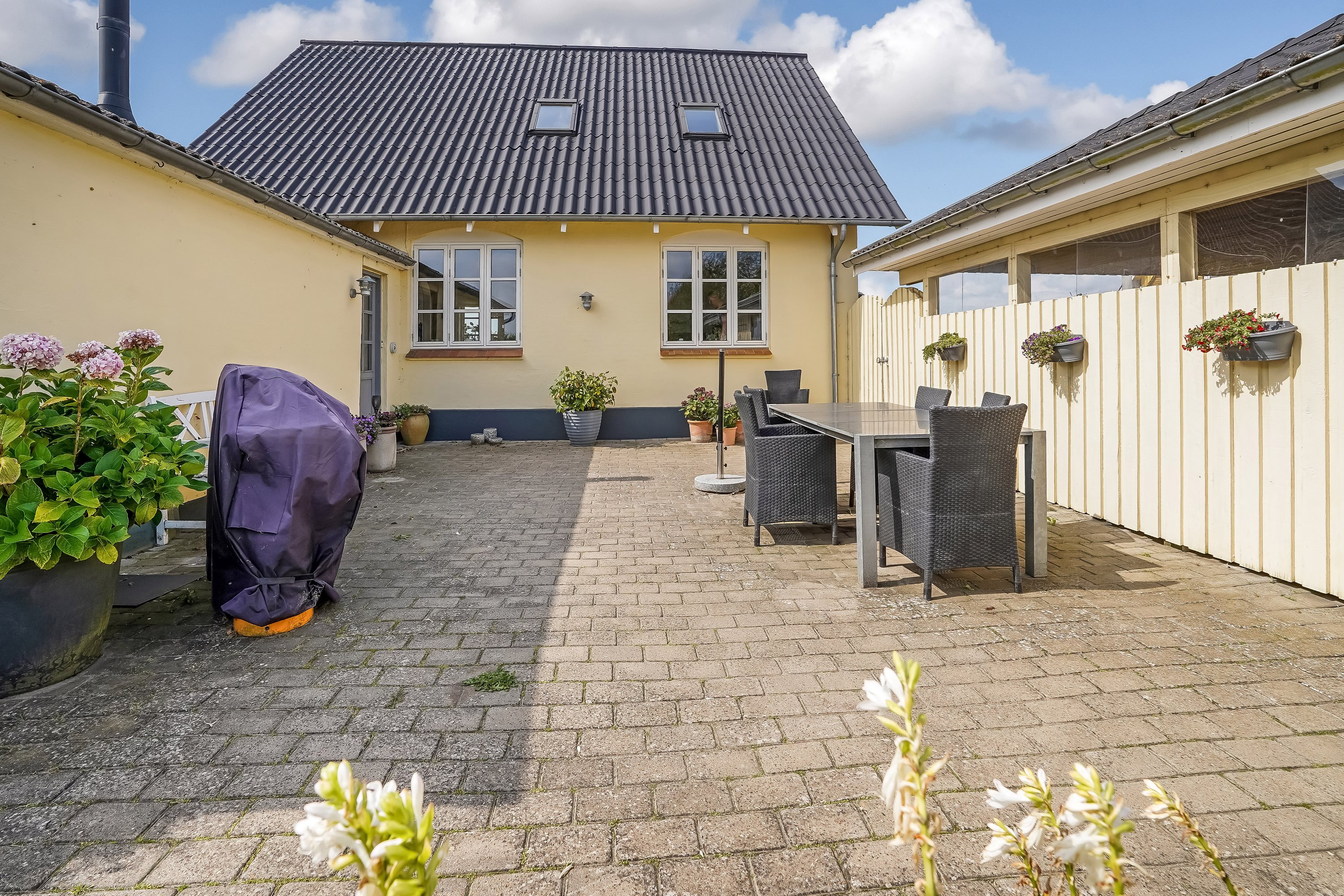 Fremhævet terrasse billede i fuldskærmstilstand. Billede af Svenstrupvej 31, Særslev, 5471 Søndersø