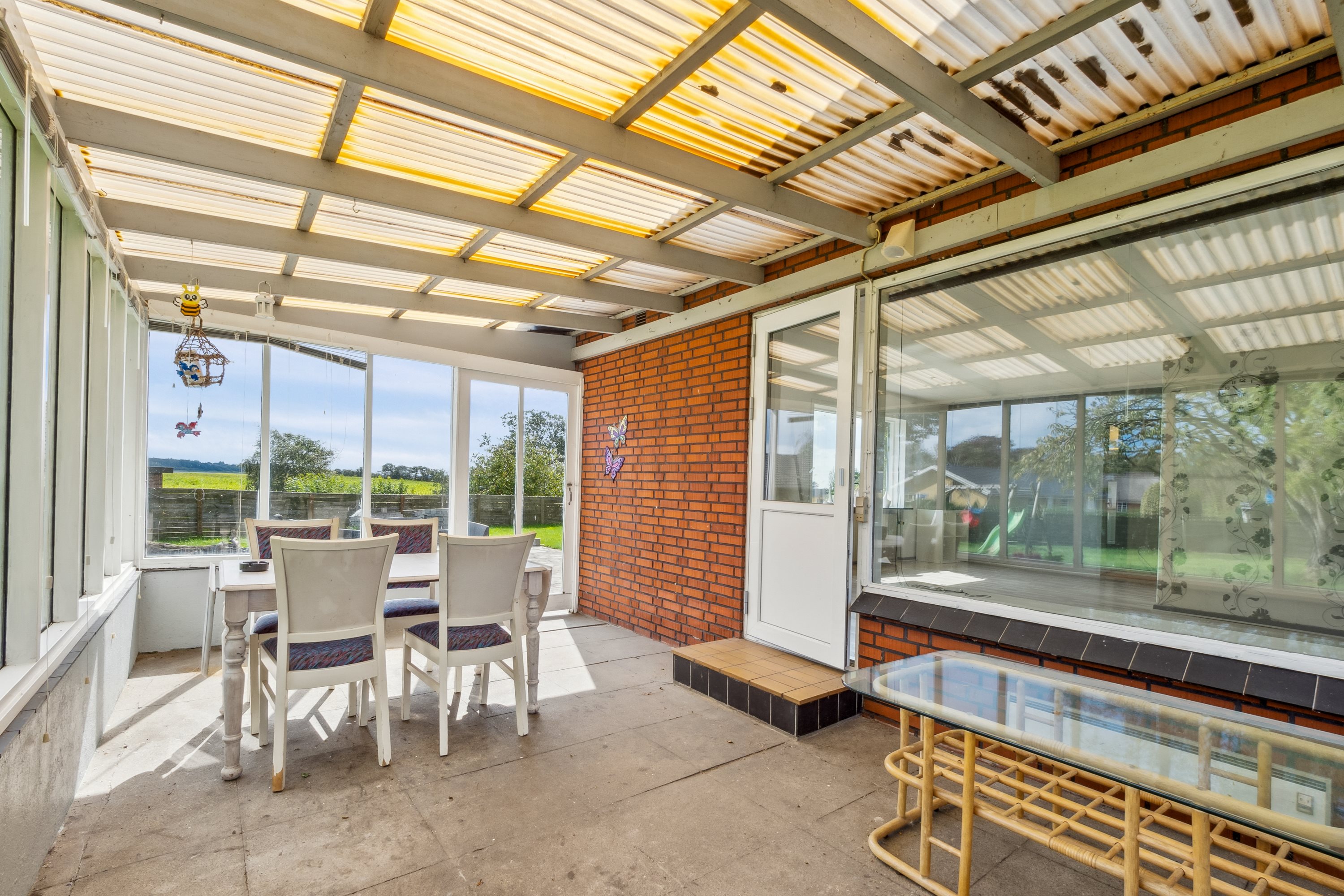 Fremhævet udestue billede i fuldskærmstilstand. Billede af Lundøvej 208, Lundø, 7840 Højslev