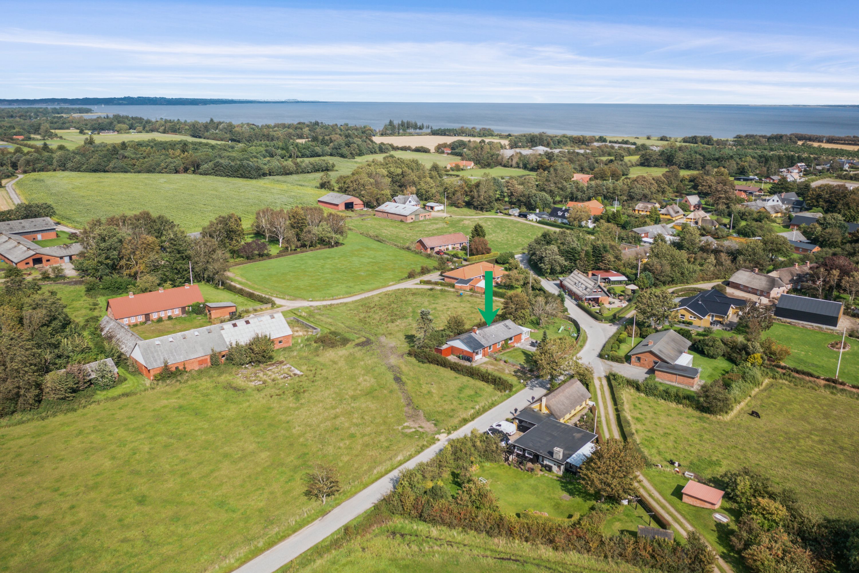 Fremhævet luftfoto billede i fuldskærmstilstand. Billede af Lundøvej 208, Lundø, 7840 Højslev