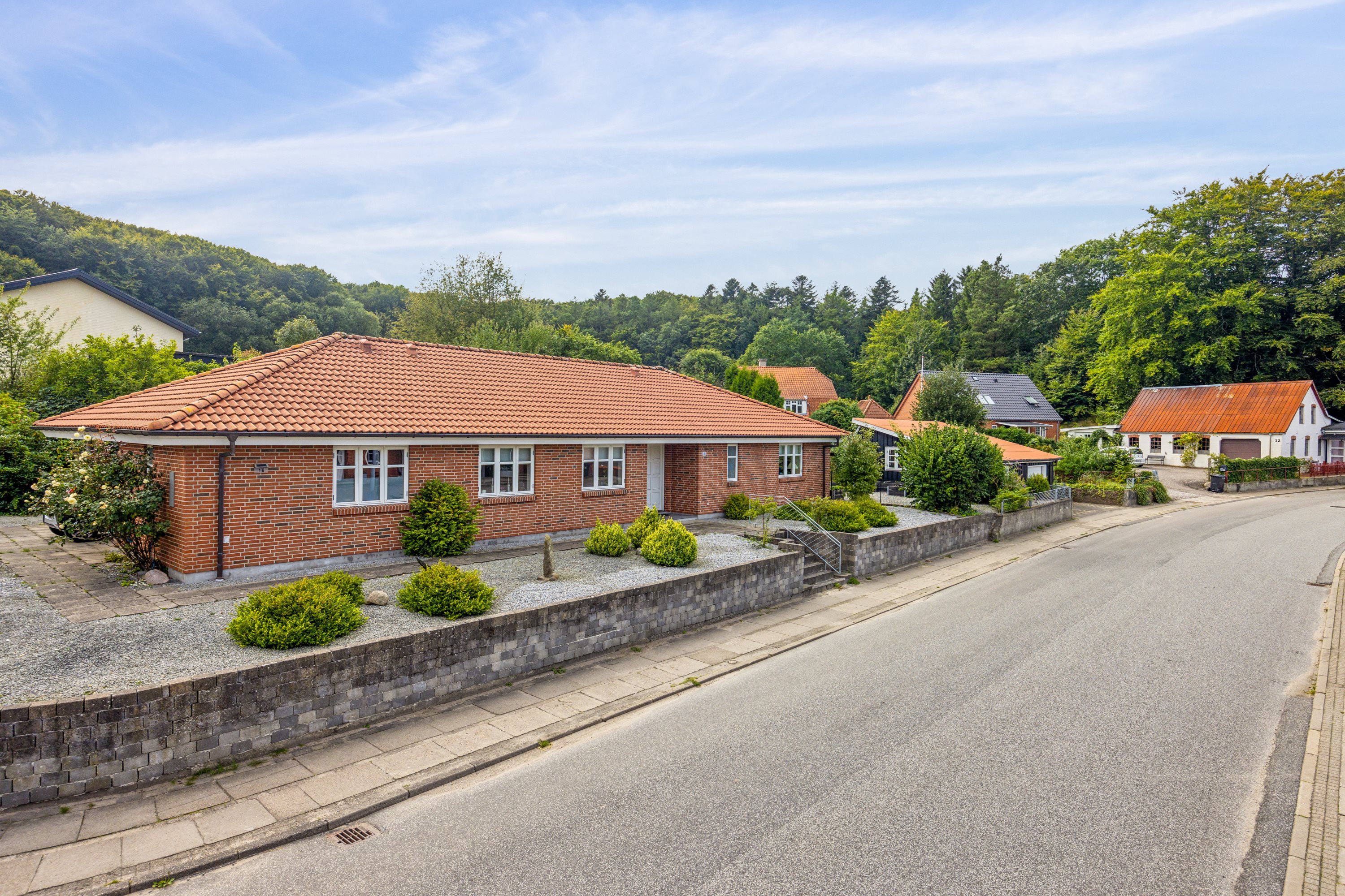 Miniaturebillede 1: ejendom 1. Billede af Uggerhalnevej 16, Grindsted, 9310 Vodskov