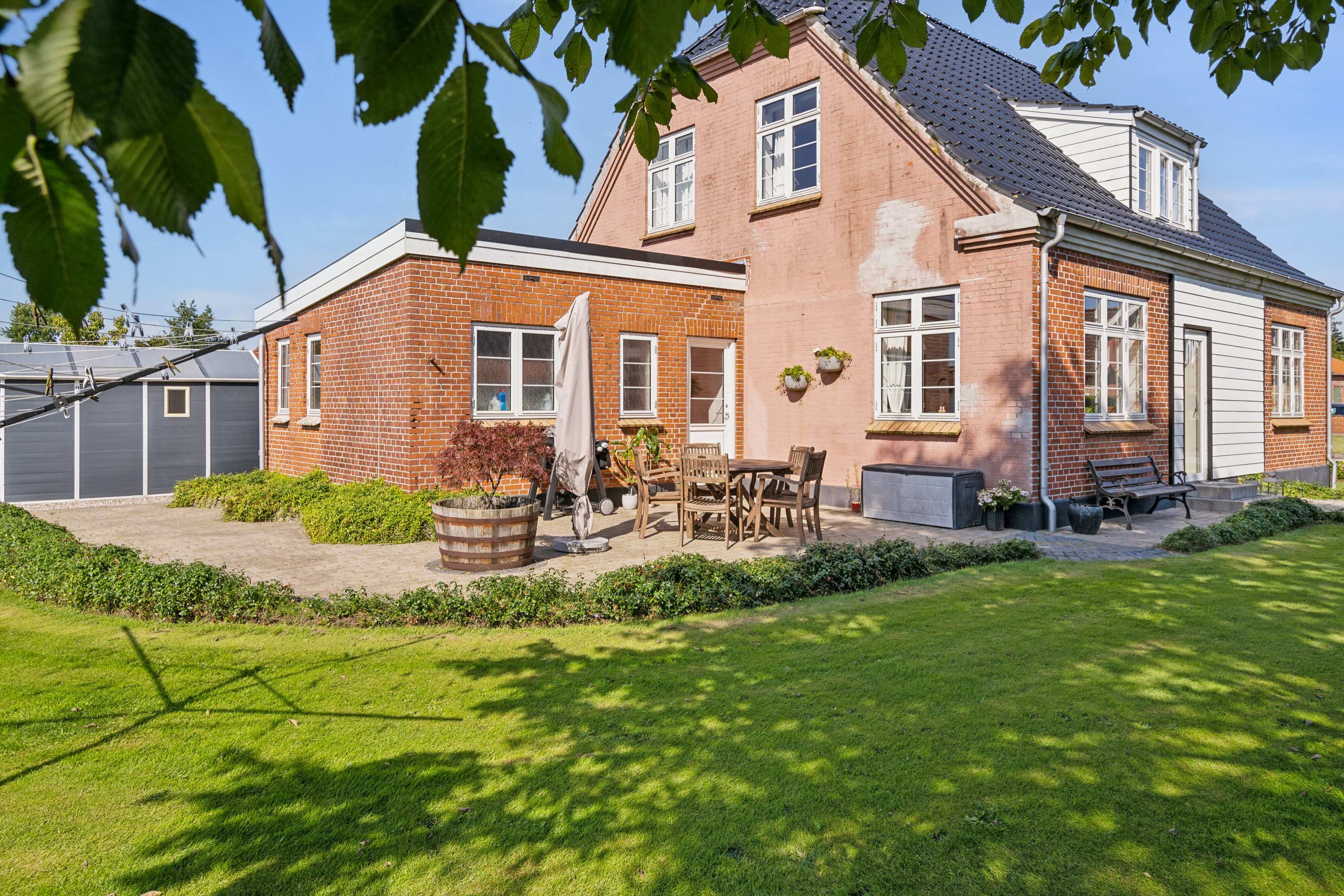 Fremhævet terrasse billede i fuldskærmstilstand. Billede af Varnæsvej 746, Bovrup, 6200 Aabenraa