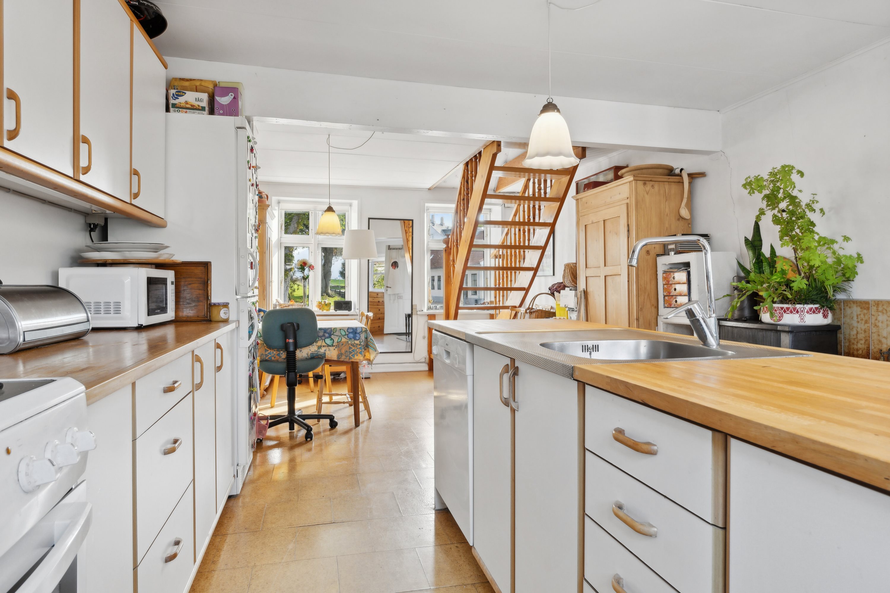 Fremhævet køkken billede i fuldskærmstilstand. Billede af Børsen 11, 9800 Hjørring