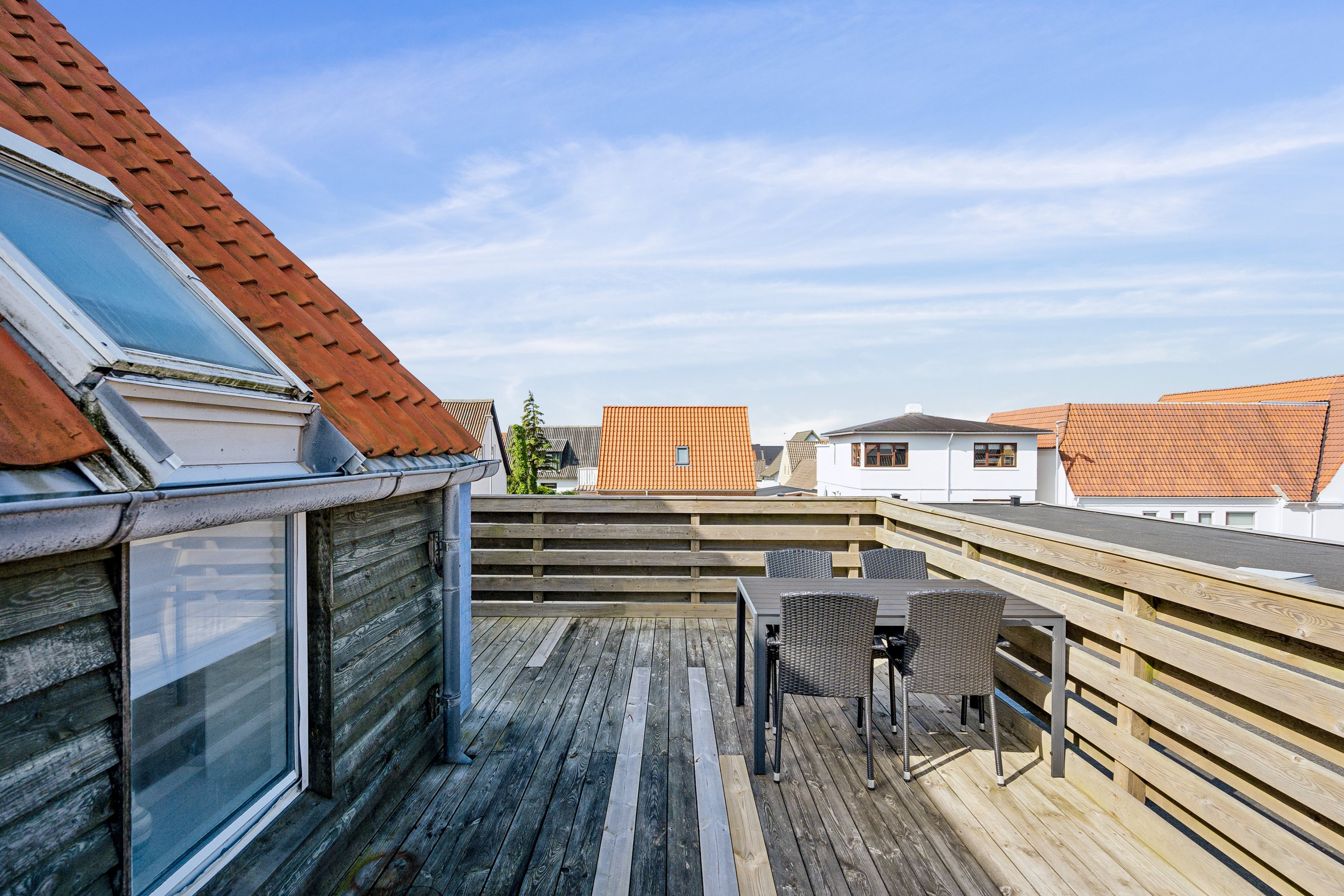 Miniaturebillede 2: tagterrasse. Billede af Nørregade 18, 1. tv., 9850 Hirtshals