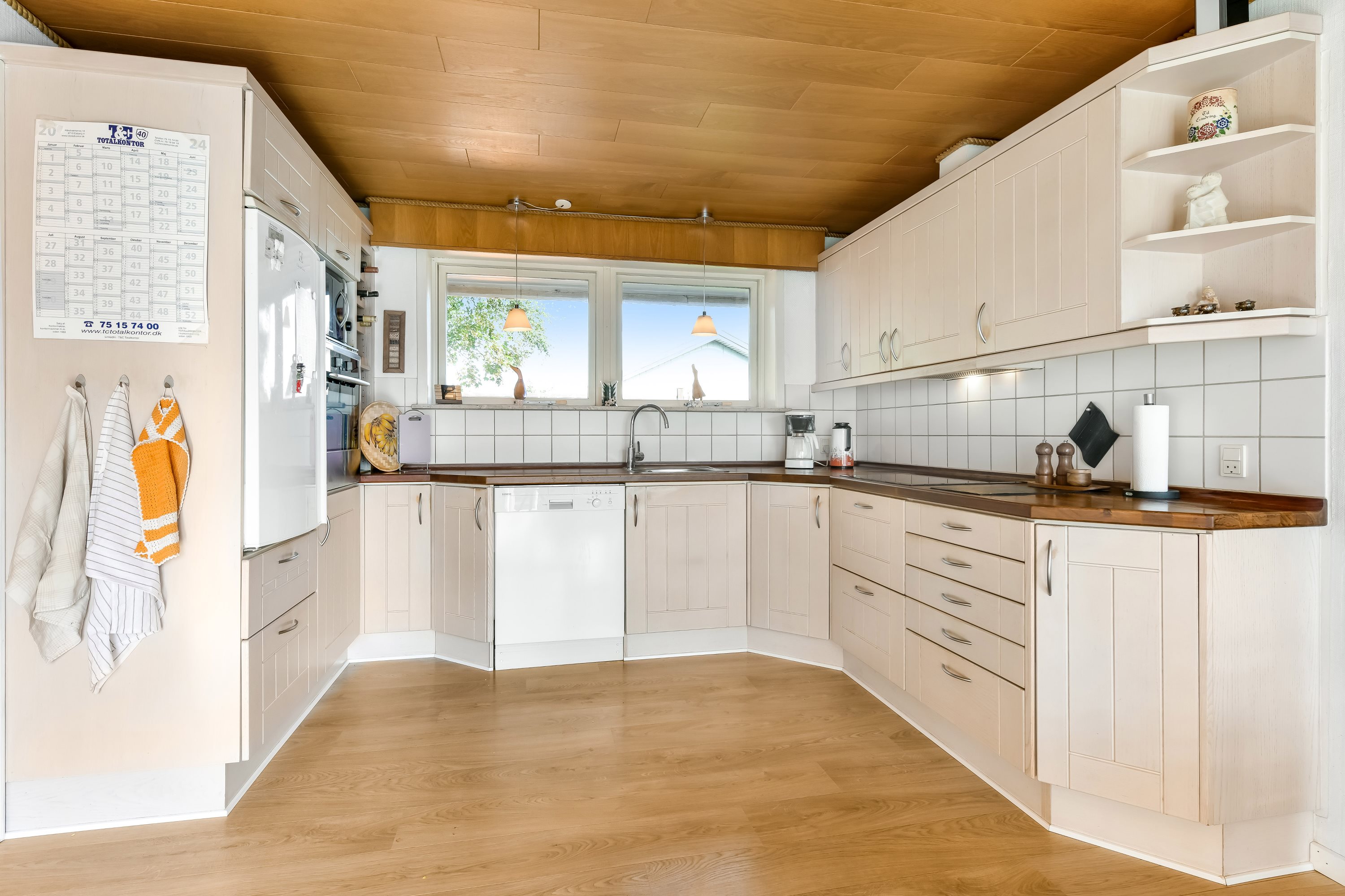 Fremhævet køkken billede i fuldskærmstilstand. Billede af Vestparken 39, 6840 Oksbøl