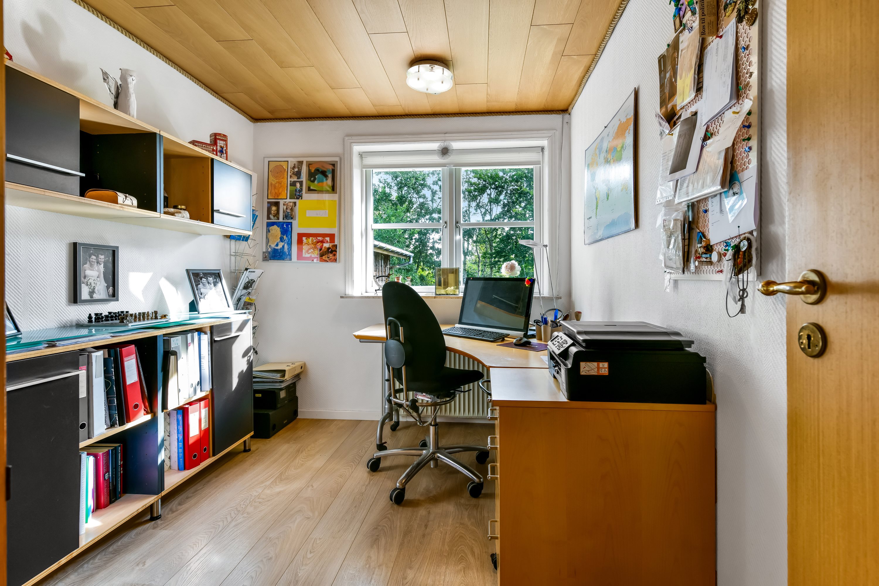 Fremhævet værelse billede i fuldskærmstilstand. Billede af Vestparken 39, 6840 Oksbøl