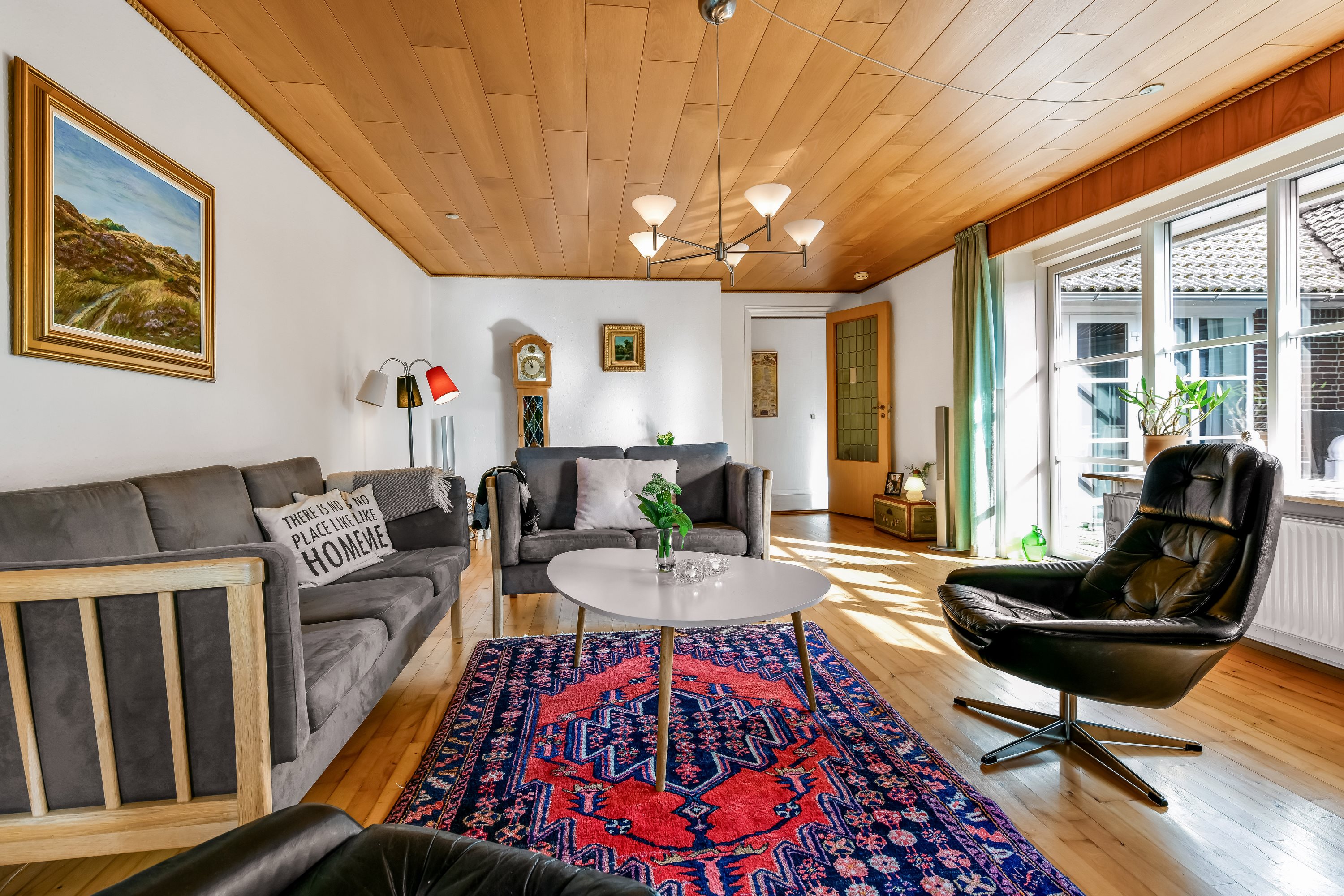 Fremhævet stue billede i fuldskærmstilstand. Billede af Vestparken 39, 6840 Oksbøl