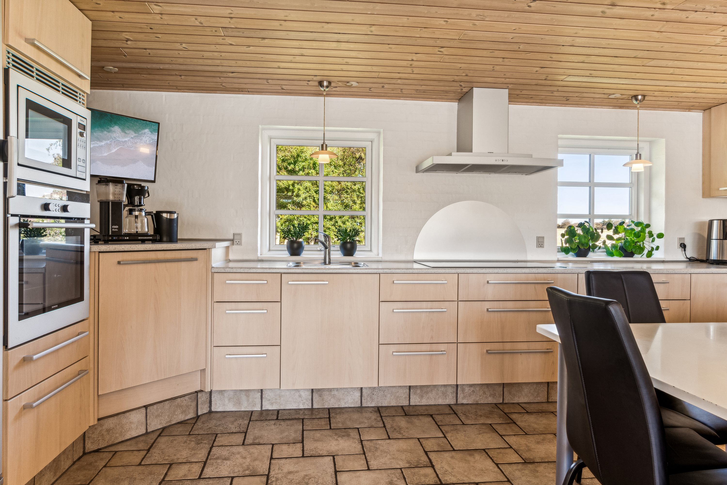 Fremhævet køkken billede i fuldskærmstilstand. Billede af Ashøjvej 14, 7760 Hurup Thy