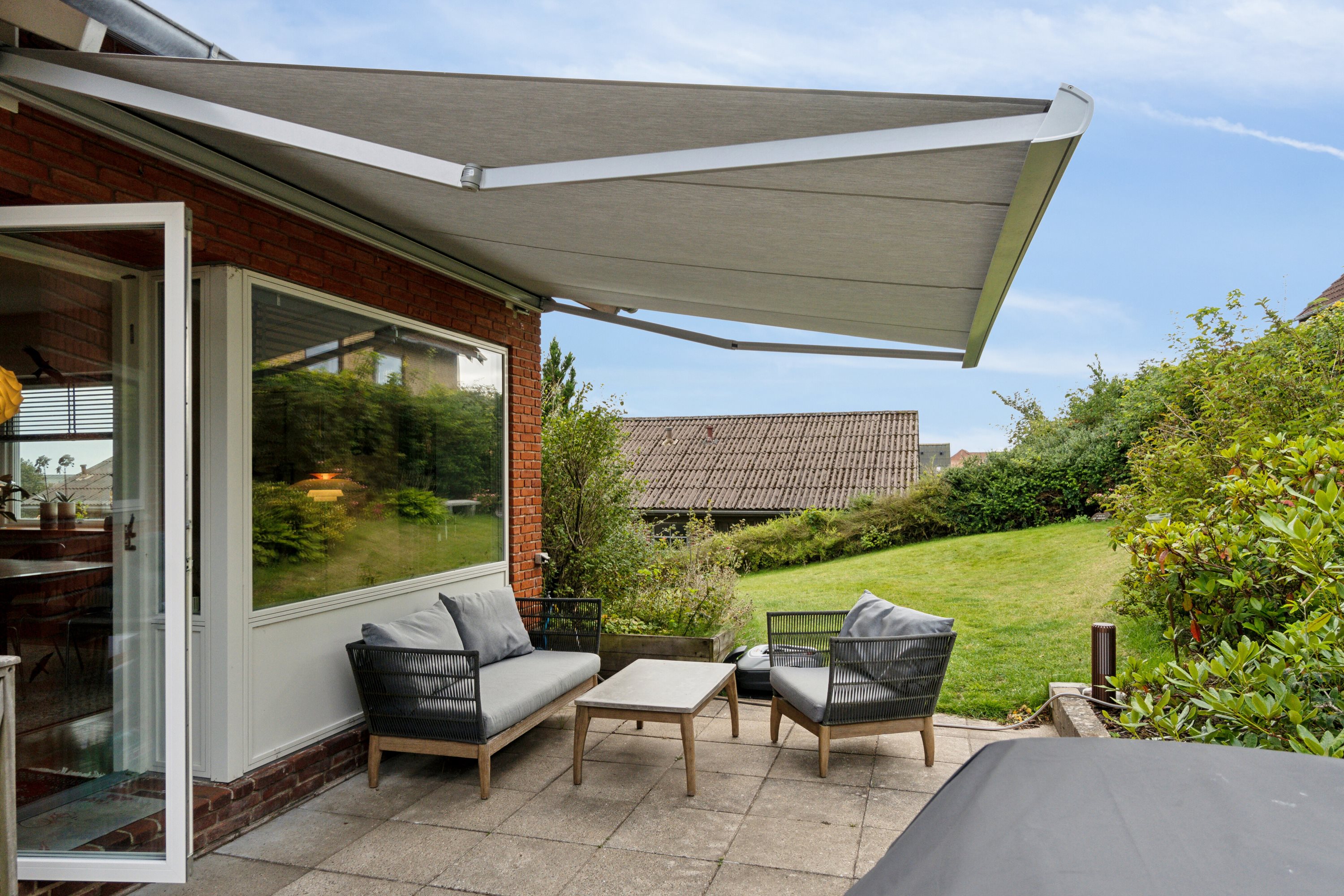 Fremhævet terrasse billede i fuldskærmstilstand. Billede af Tørholmsvej 93, 9800 Hjørring