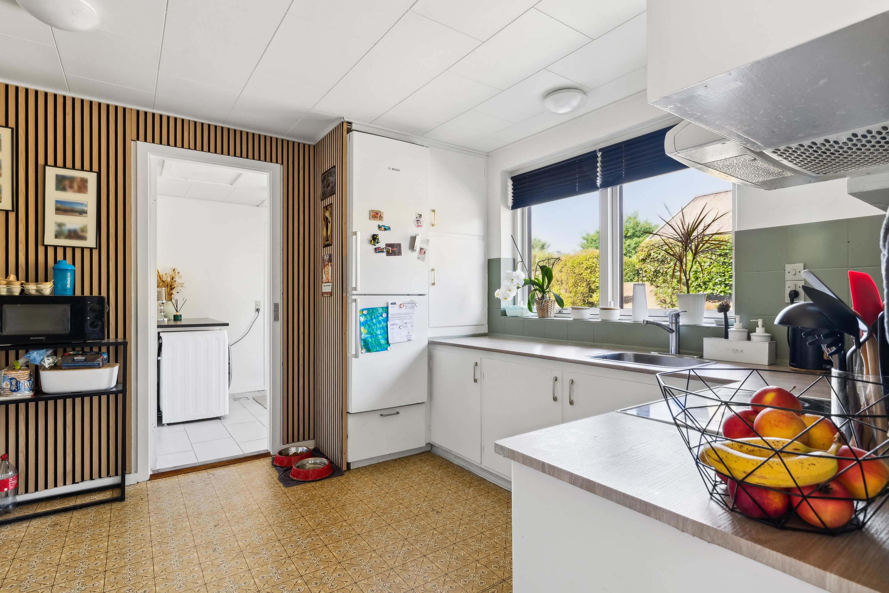 Fremhævet køkken billede i fuldskærmstilstand. Billede af Munkeparken 33, Vester Åby, 5600 Faaborg